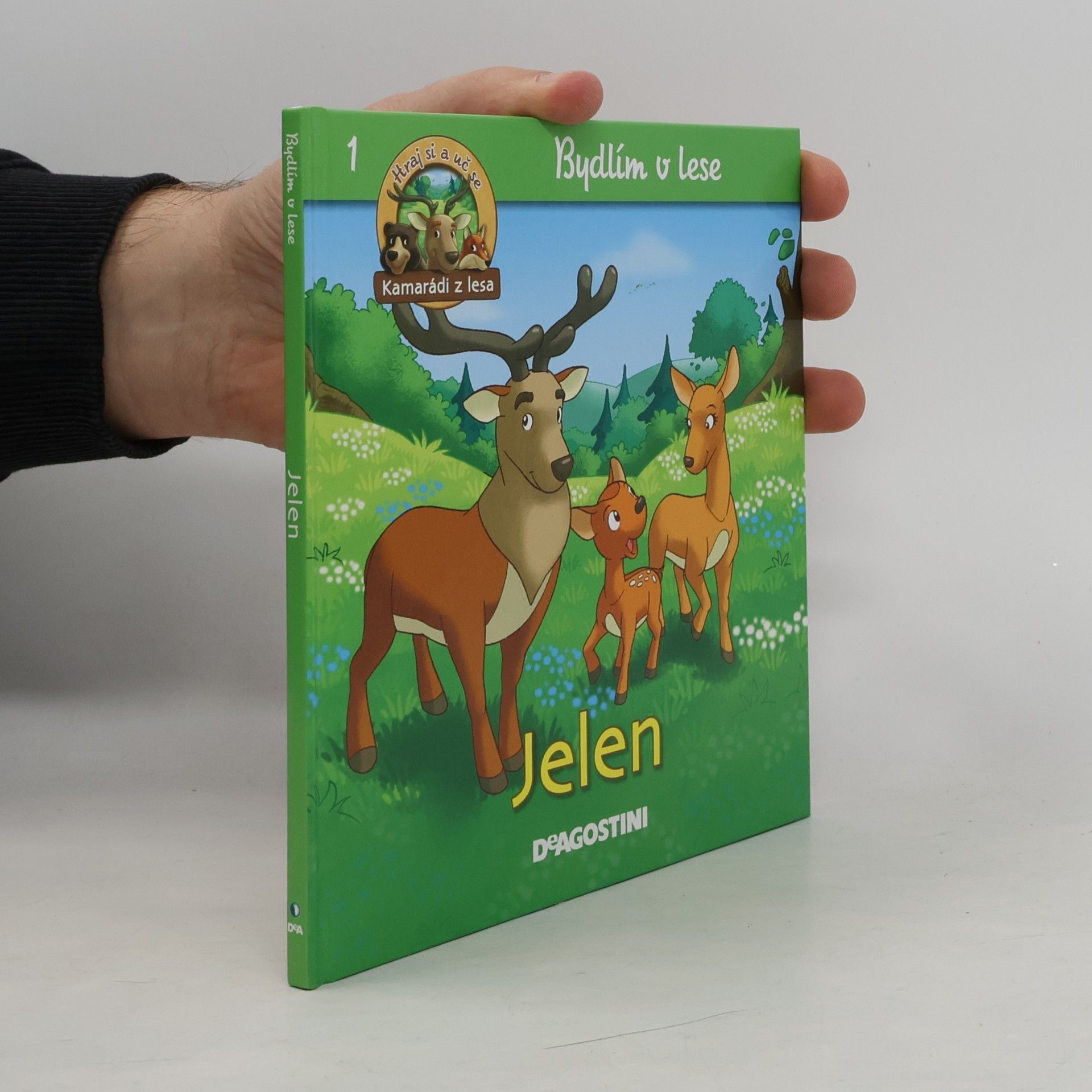 Kolektív autorov Bydlím v lese. Jelen