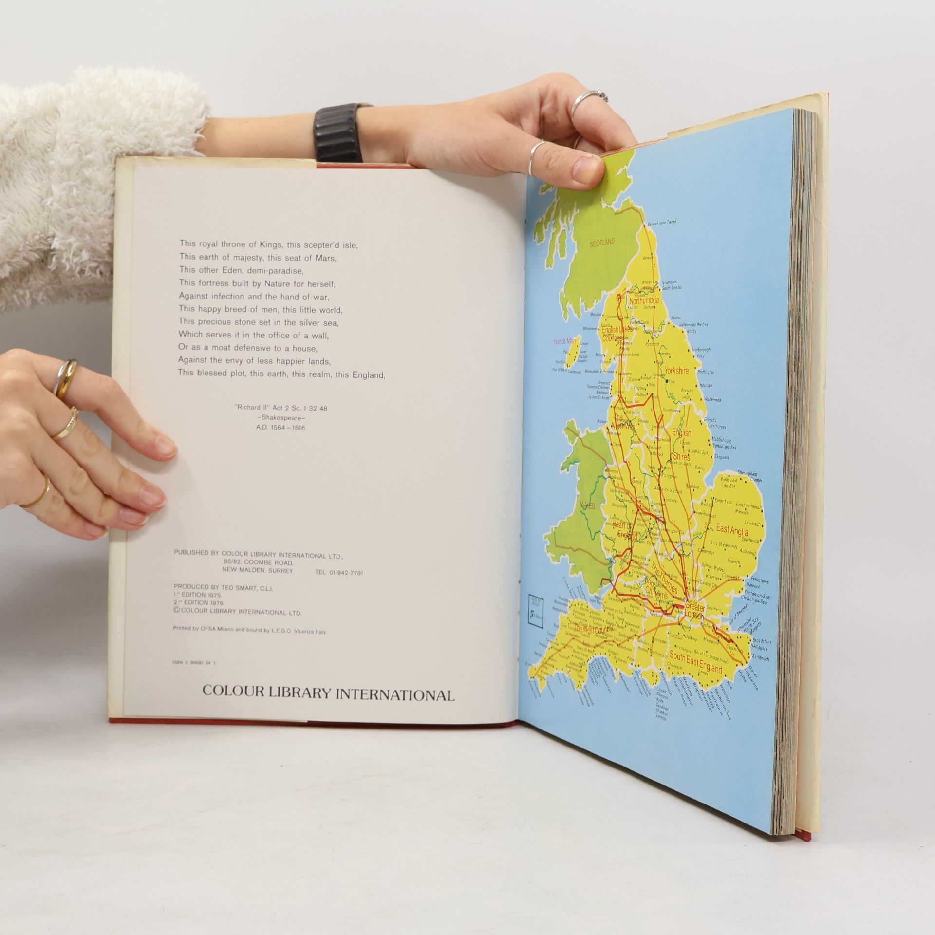 Ted Smart Britain, A Picture Book To Remember Her By
