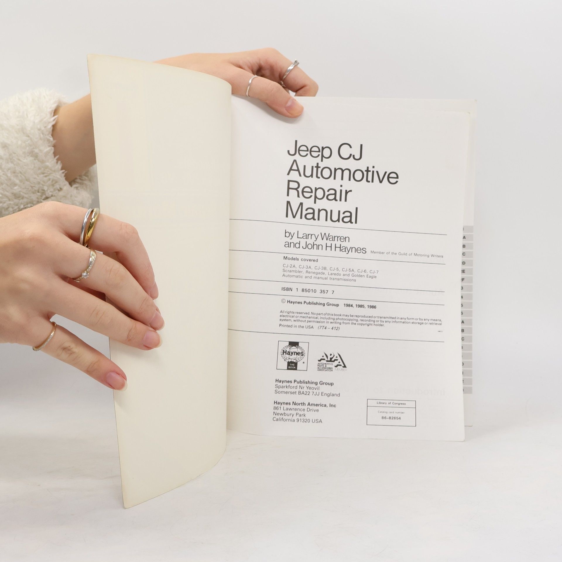 Larry Warren Pierce Jeep CJ Automotive Repair Manual, 1949-1986