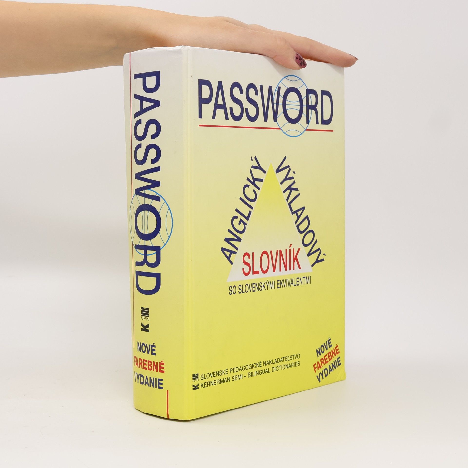 Password. Anglický výkladový slovník so slovenskými ekvivalentmi