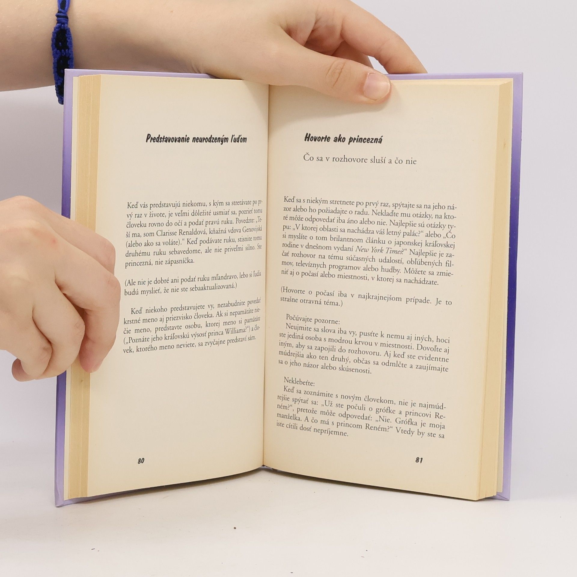Meg Cabot Princezná pozýva na Vianoce do Genovie a na hodiny dvorskej etikety