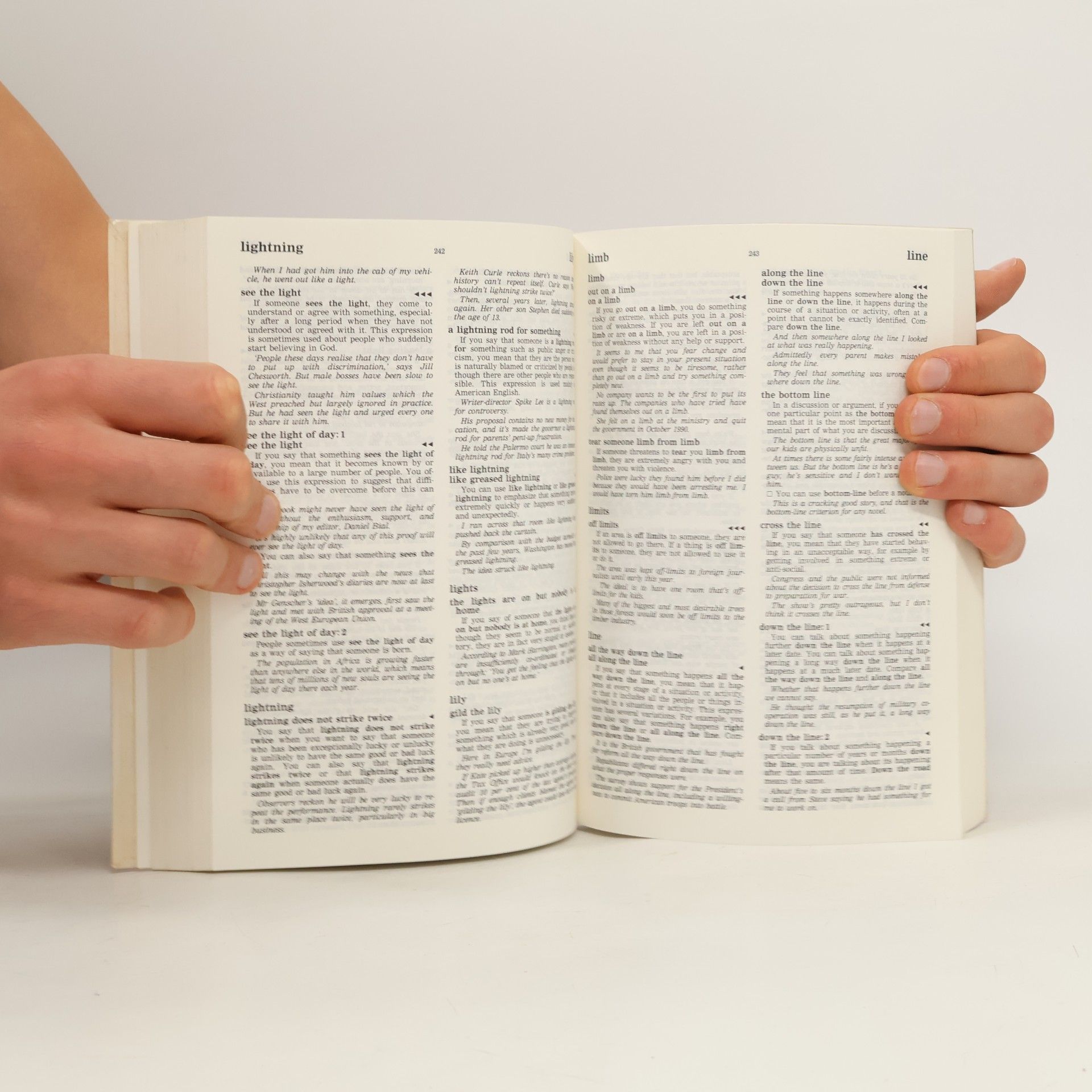 Various authors Dictionary of idioms Collins Cobuild Dictionary of idioms