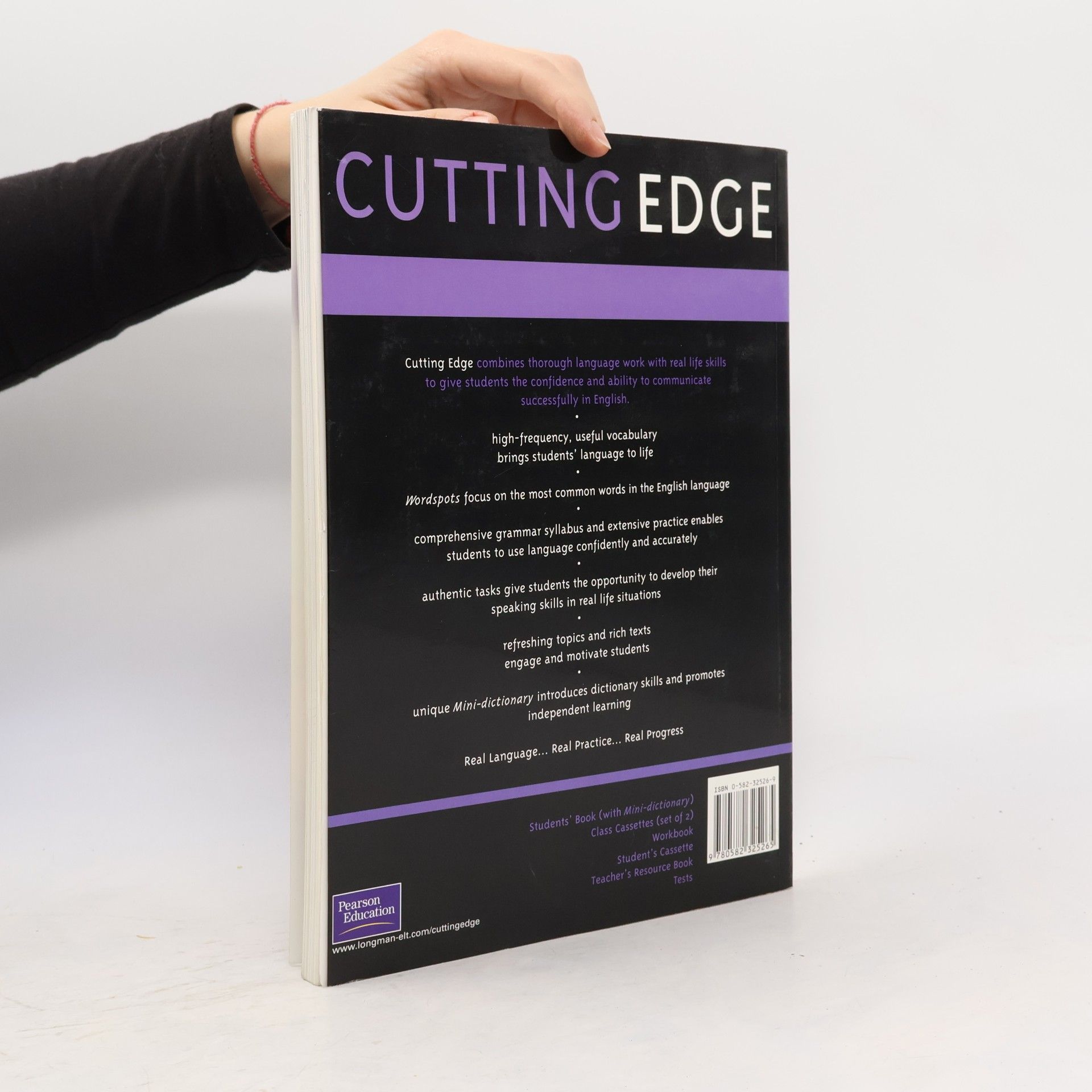 Sarah Cunningham Cutting Edge. Upper-Intermediate. Students' Book with Mini-Dictionary