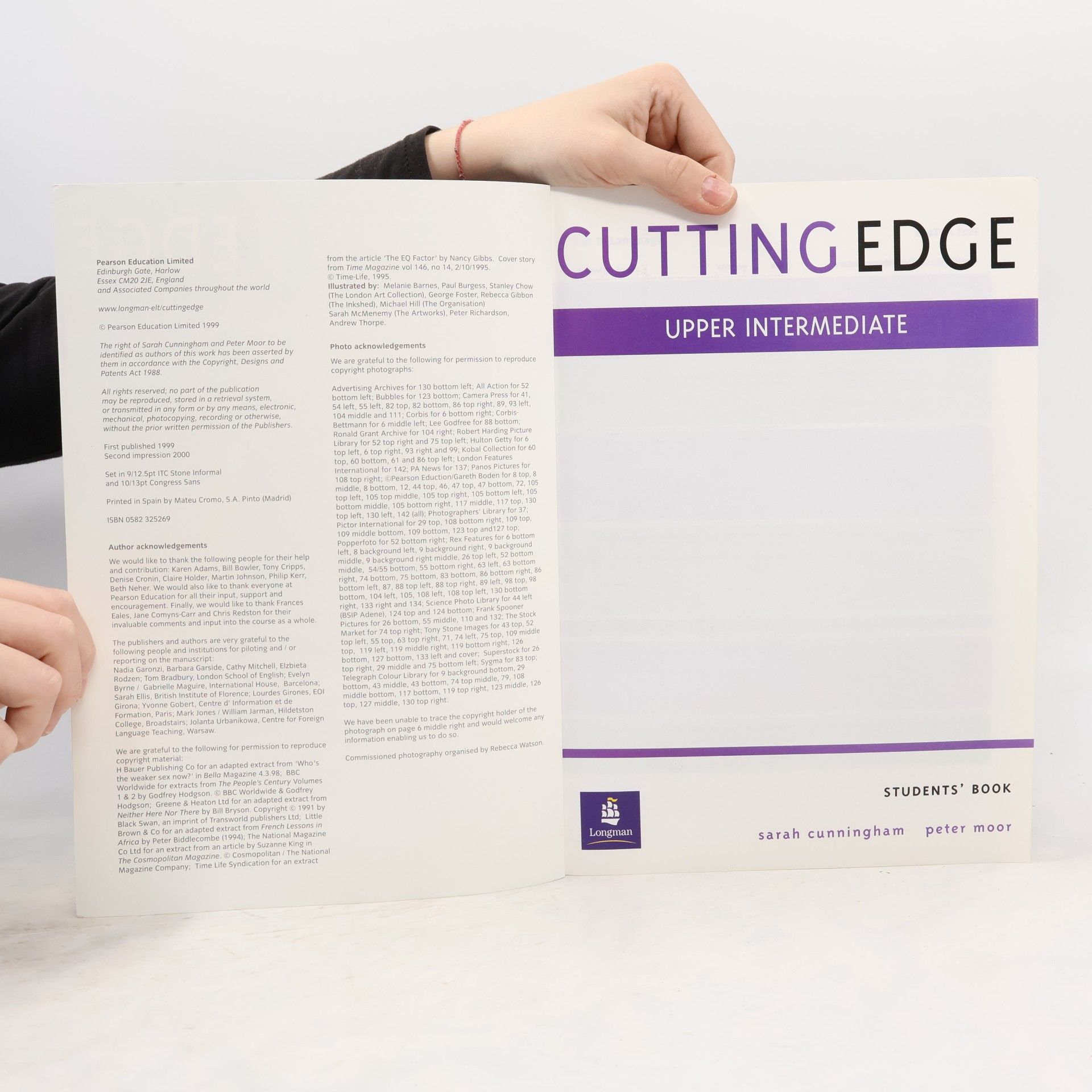 Sarah Cunningham Cutting Edge. Upper-Intermediate. Students' Book with Mini-Dictionary