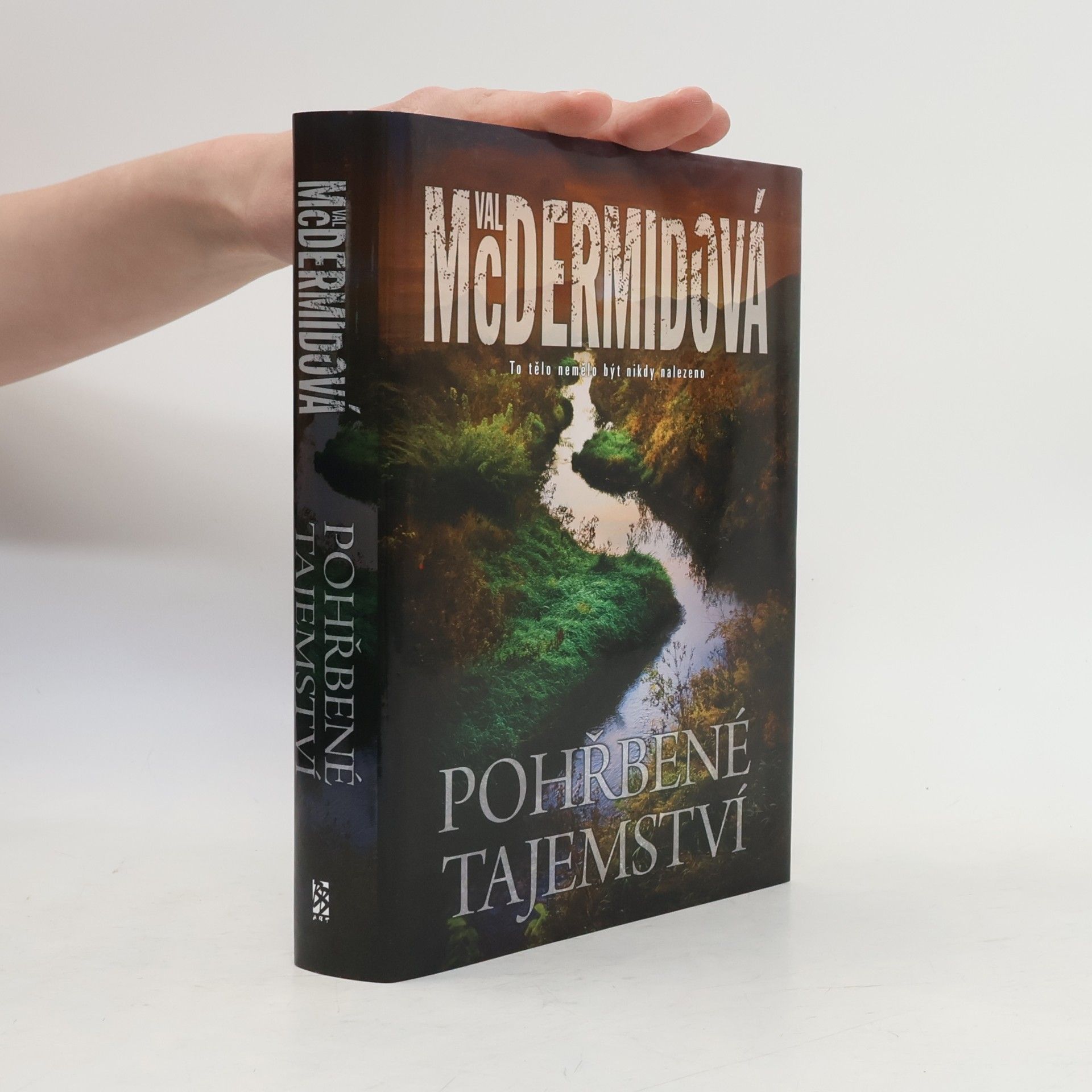 Val McDermid Pohřbené tajemství