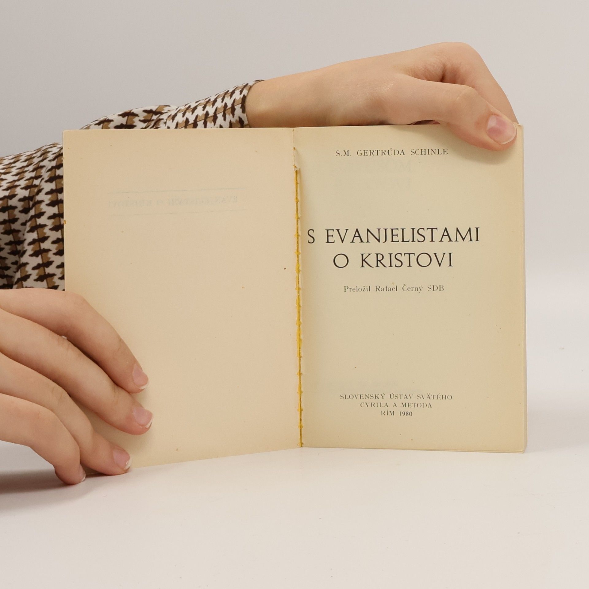 S. M. Gertrúda Schinle S Evanjelistami o Kristovi