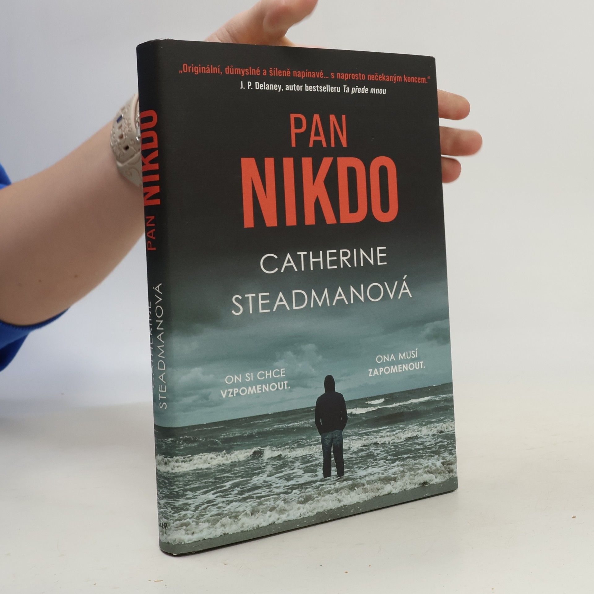 Catherine Steadman Pan Nikdo