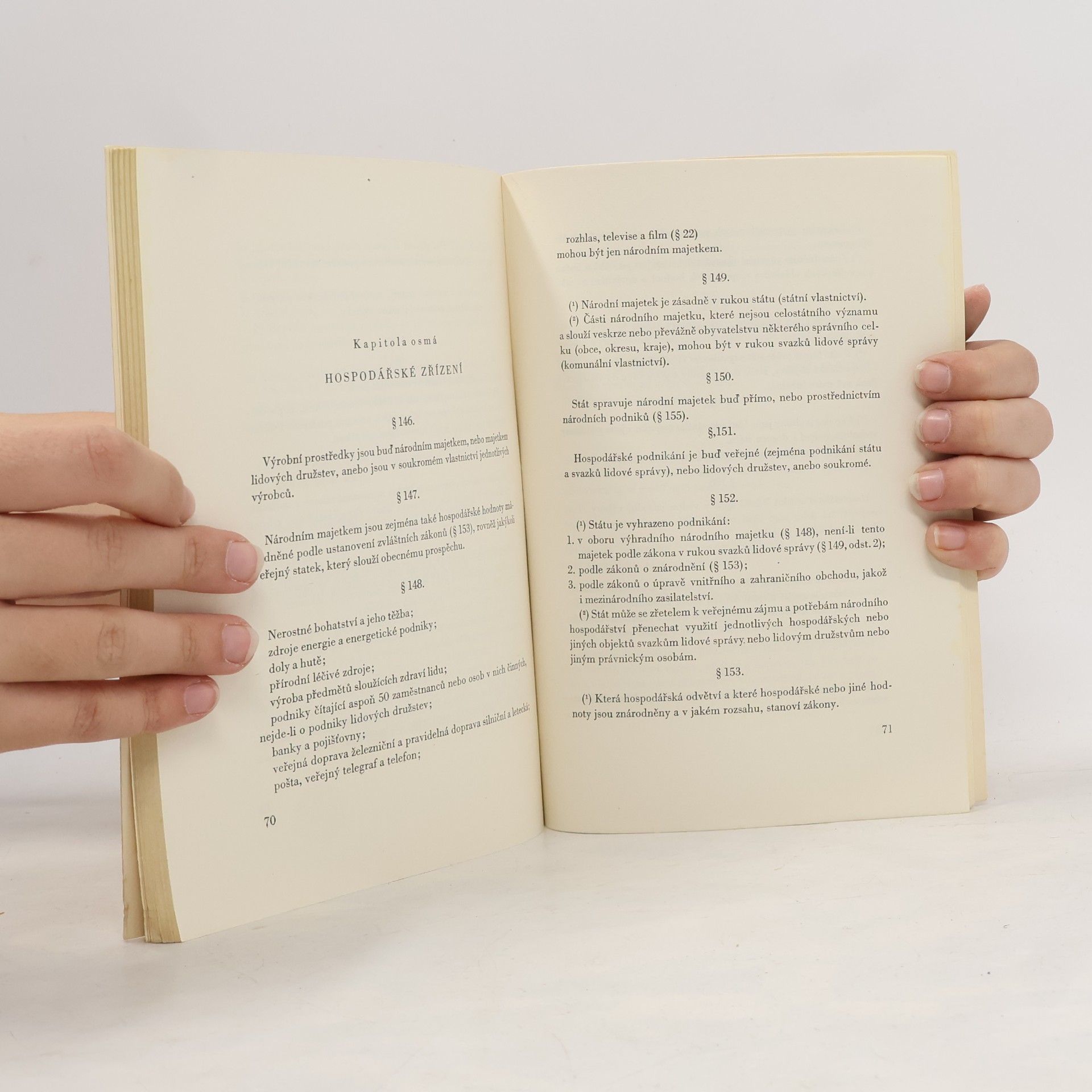 Autorenkollektiv Ústava 9. května