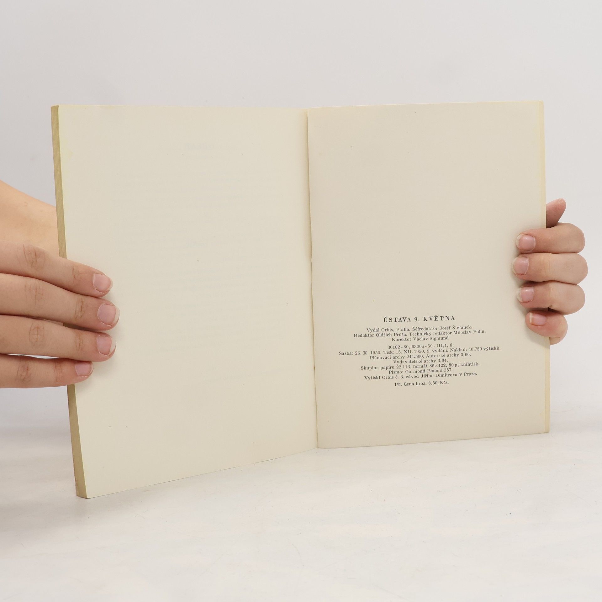 Autorenkollektiv Ústava 9. května