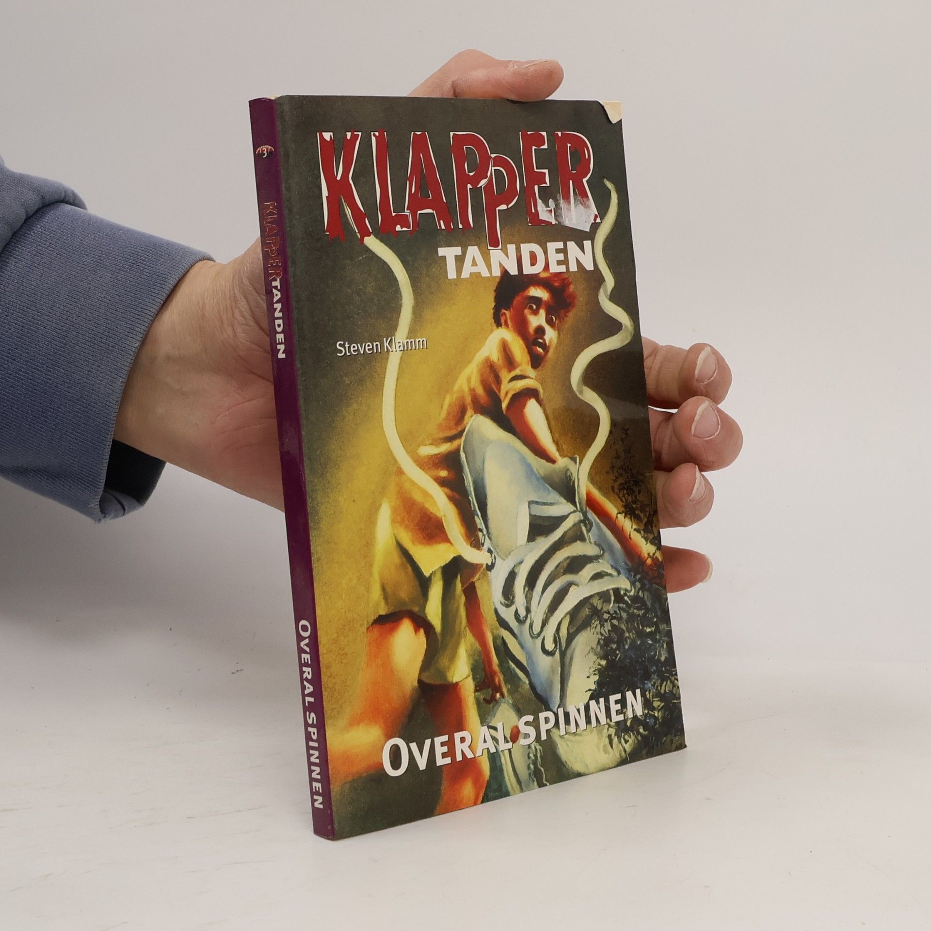 Klapper Tanden. Overal spinnen