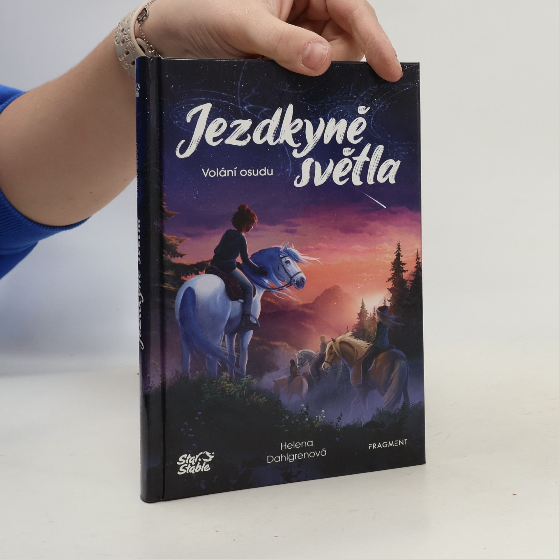 Jezdkyně světla. Volání osudu
