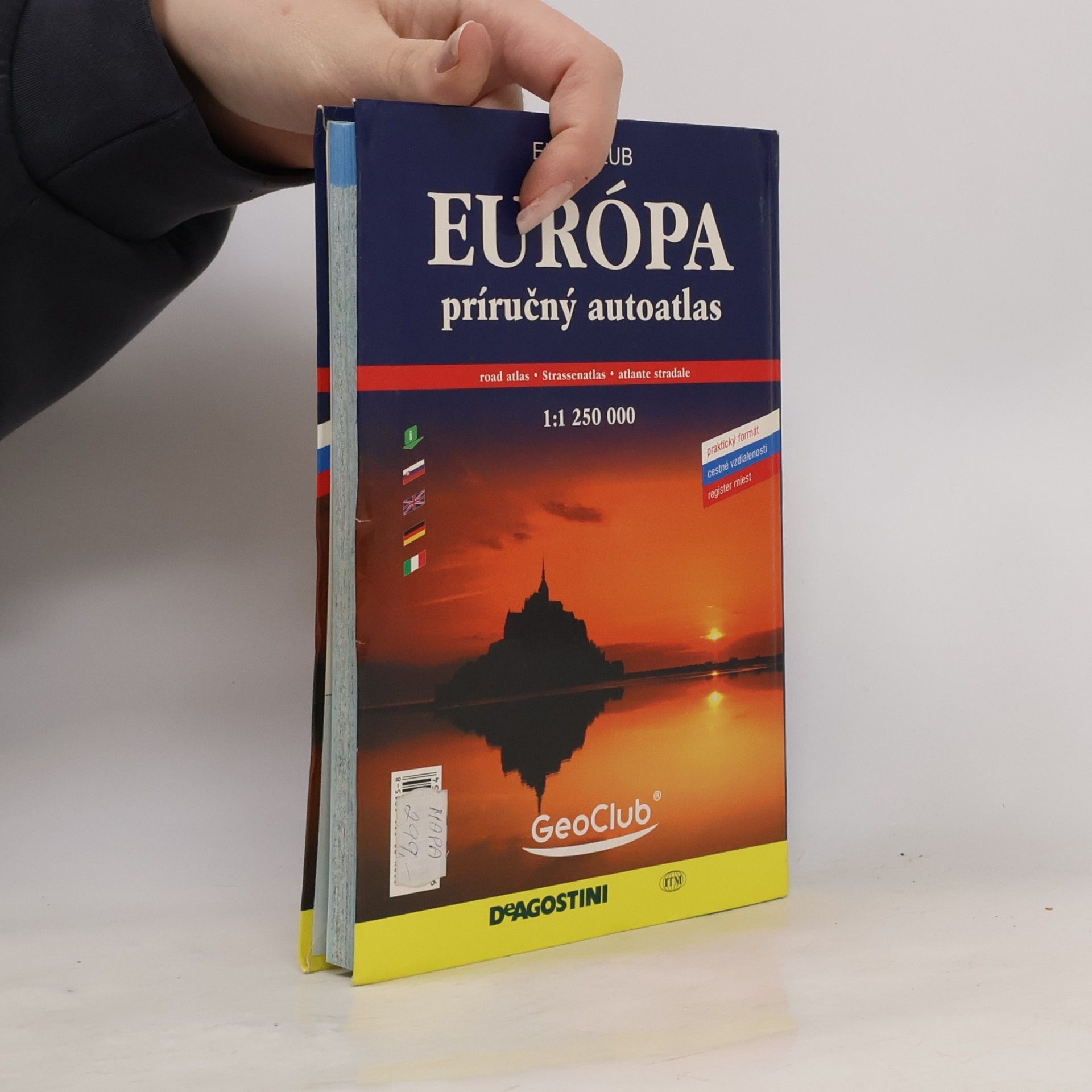 Autorenkollektiv Evropa = Európa : příruční autoatlas