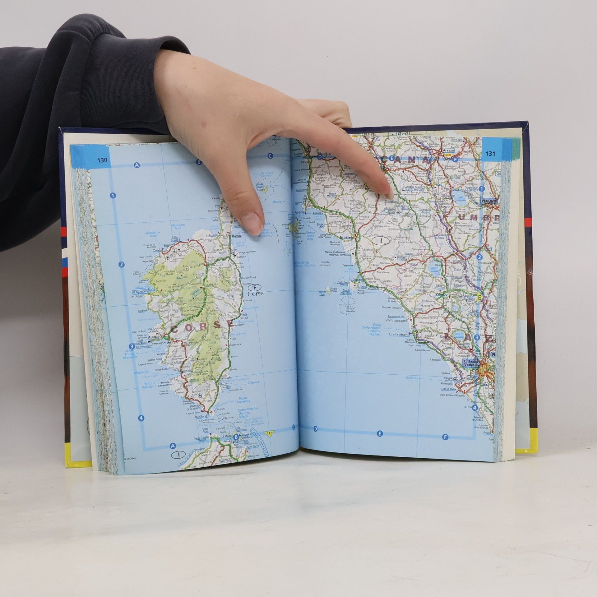 Autorenkollektiv Evropa = Európa : příruční autoatlas