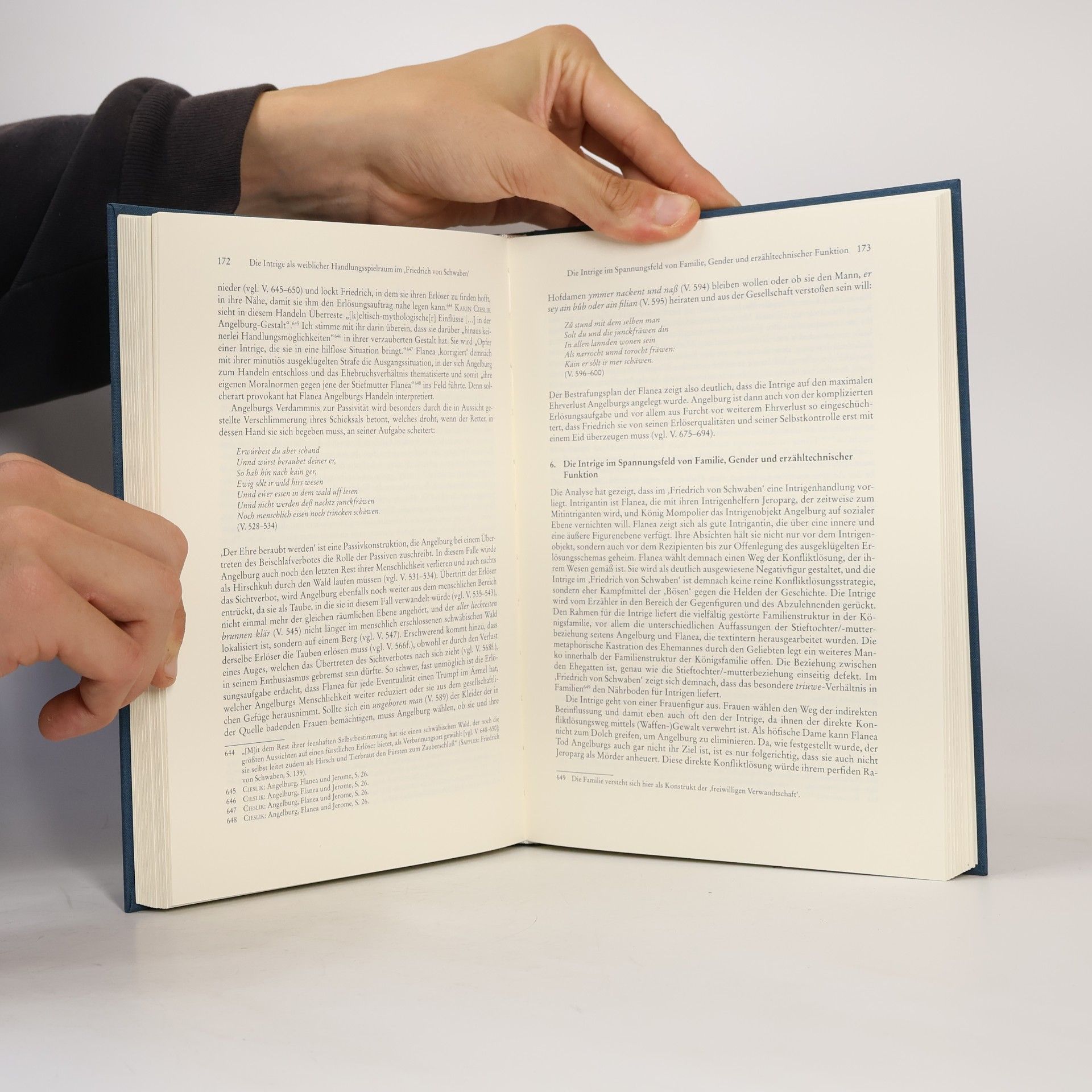 Katharina Hanuschkin Trierer Beiträge zu den historischen Kulturwissenschaften - 16: Intrigen - Die Macht der Möglichkeiten in der mittelhochdeutschen Epik