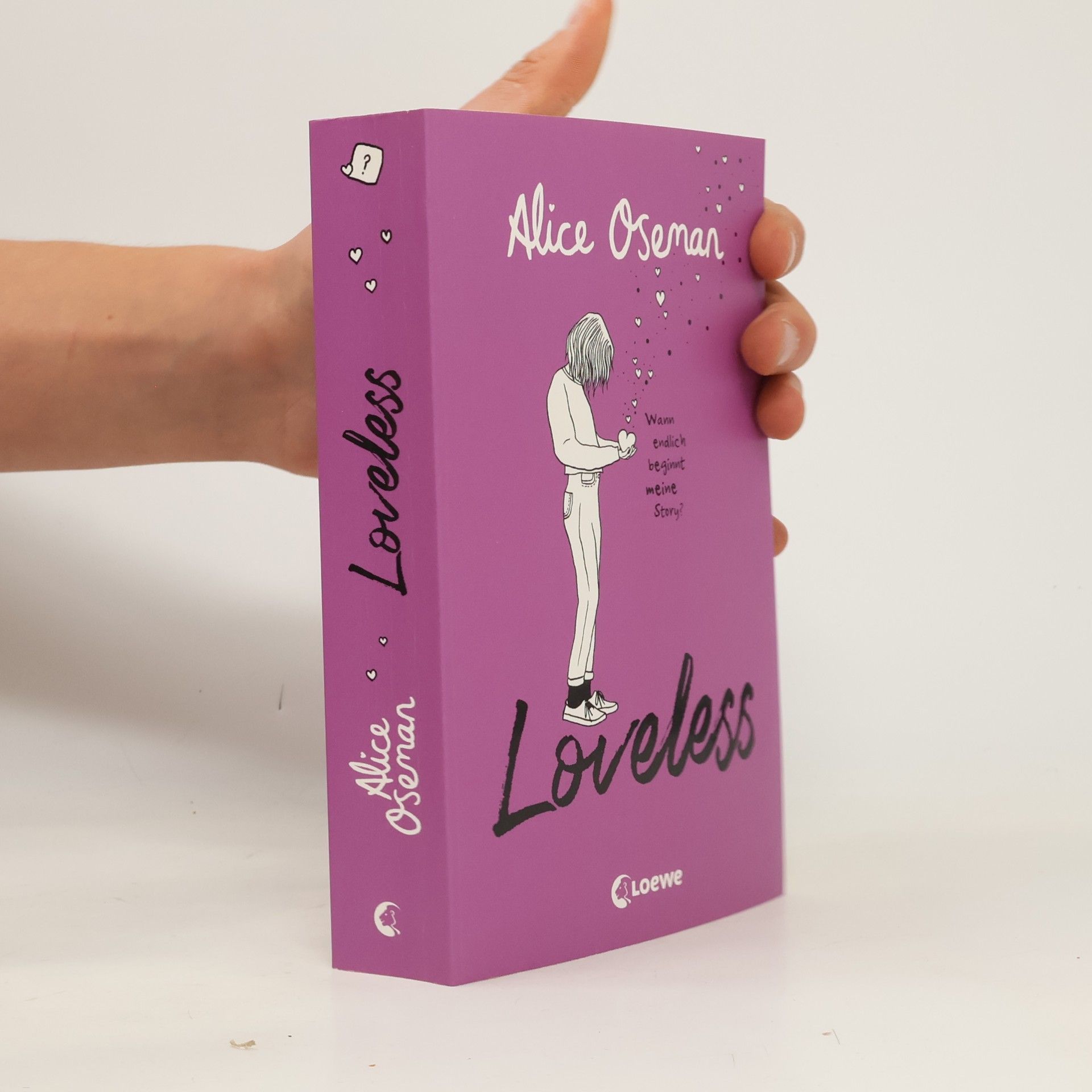 Alice Oseman Loveless