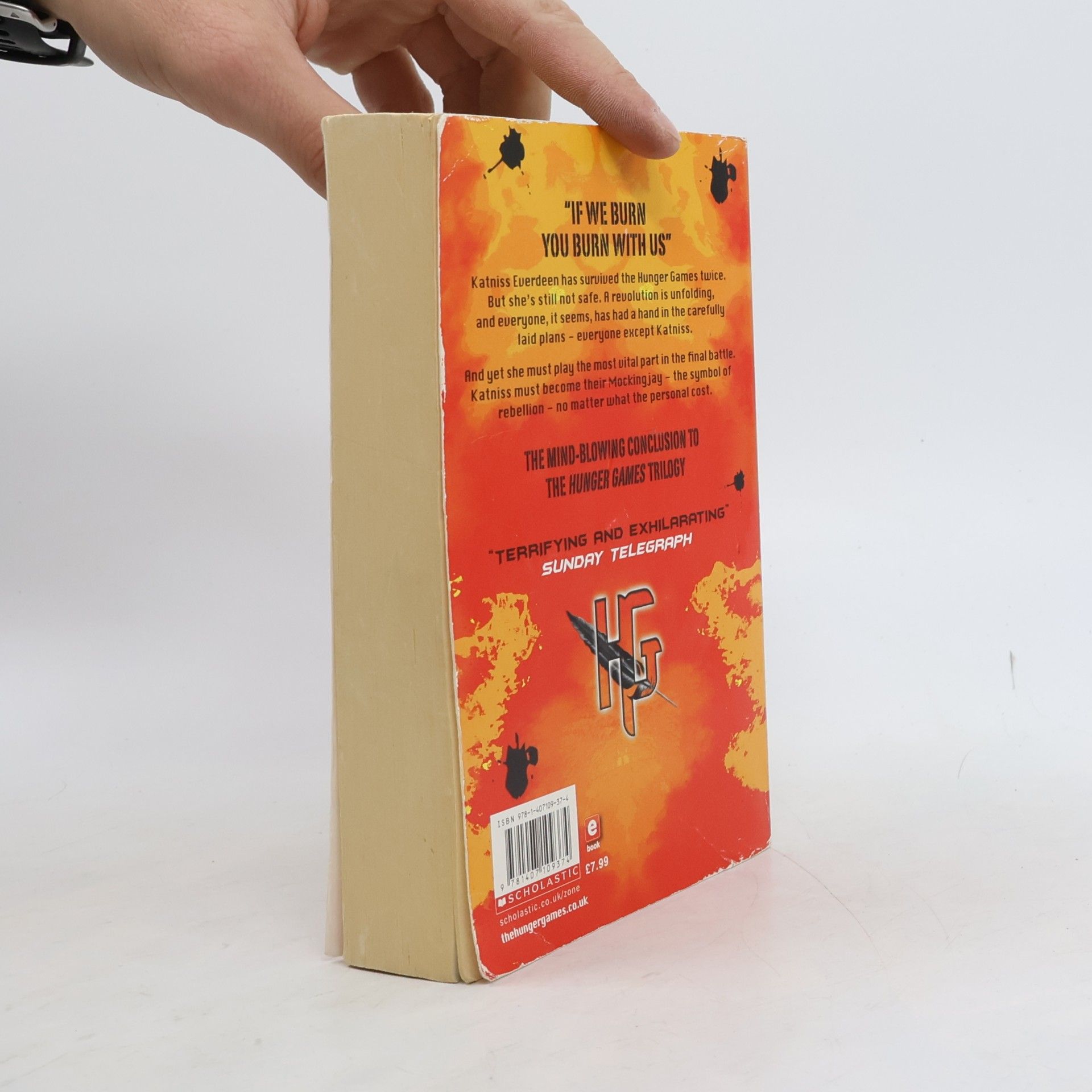 Suzanne Collins The Hunger Games 3