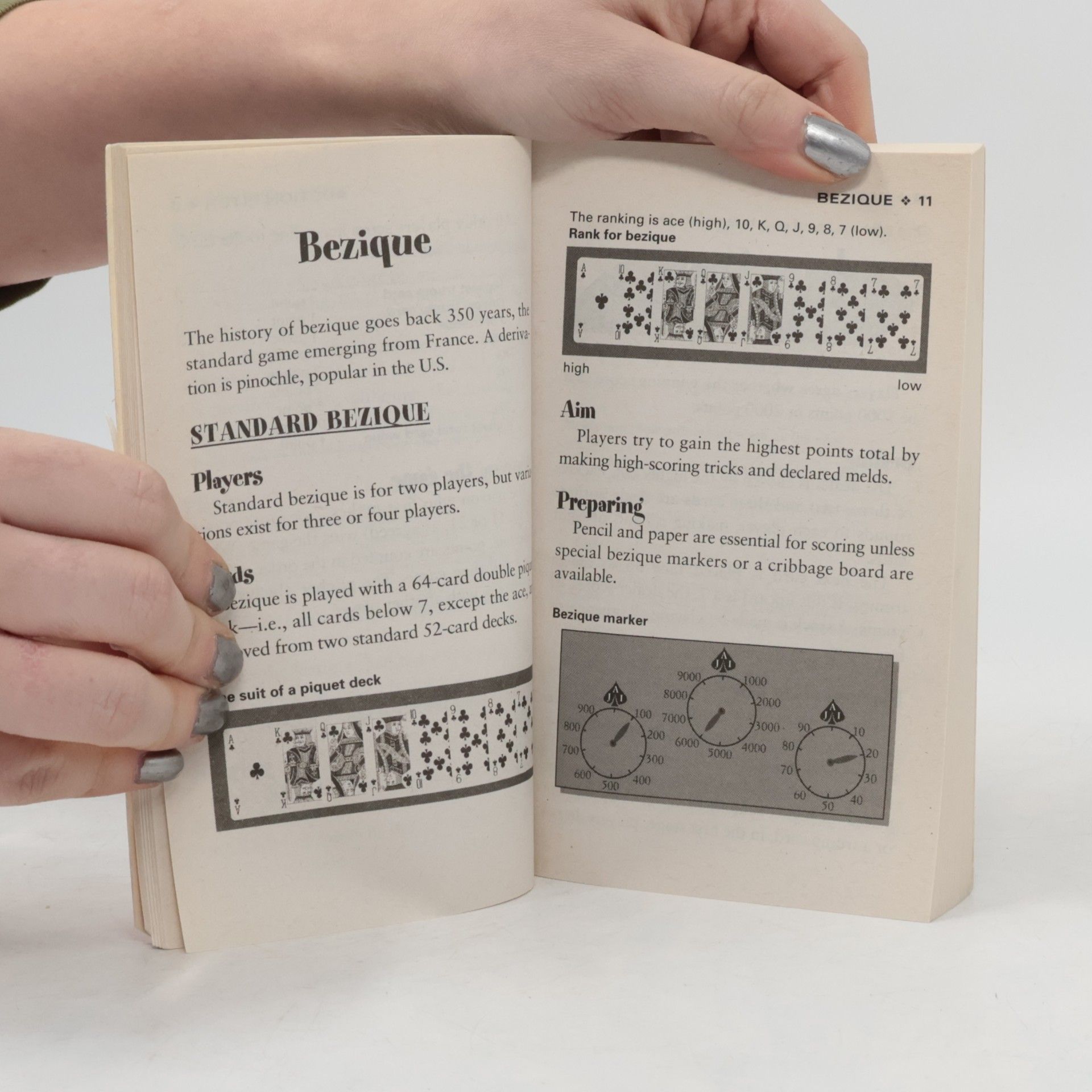 The Diagram Group Harper Essentials: Card Games