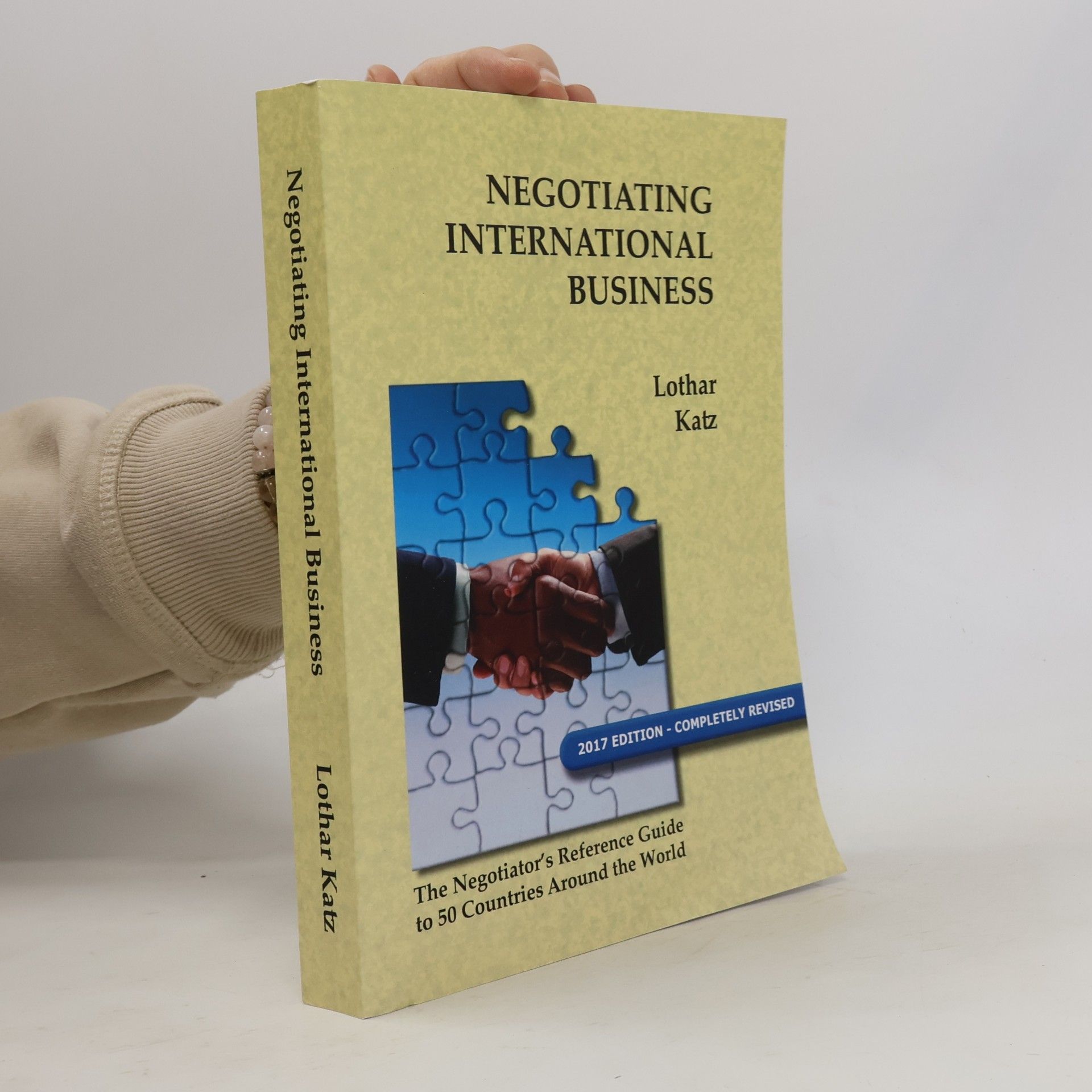 Negotiating International Business