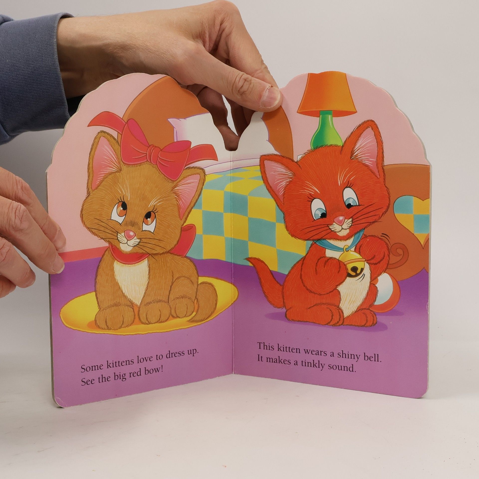 Playmore Inc. Cuddly Kittens