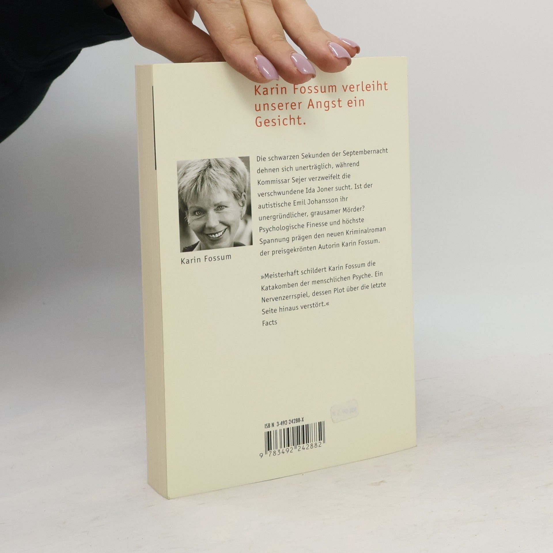 Karin Fossum Schwarze Sekunden