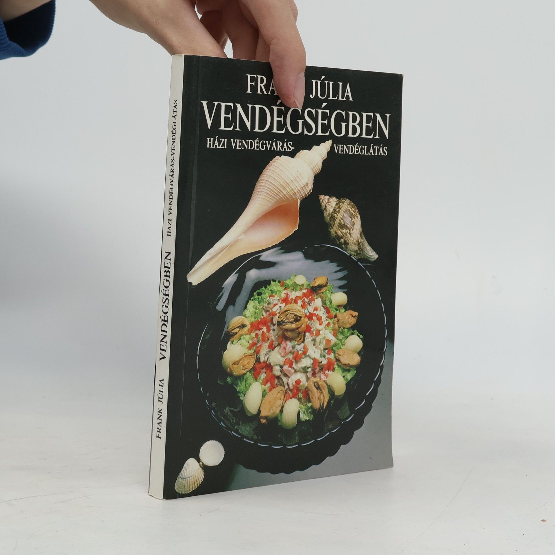 Vendégségben