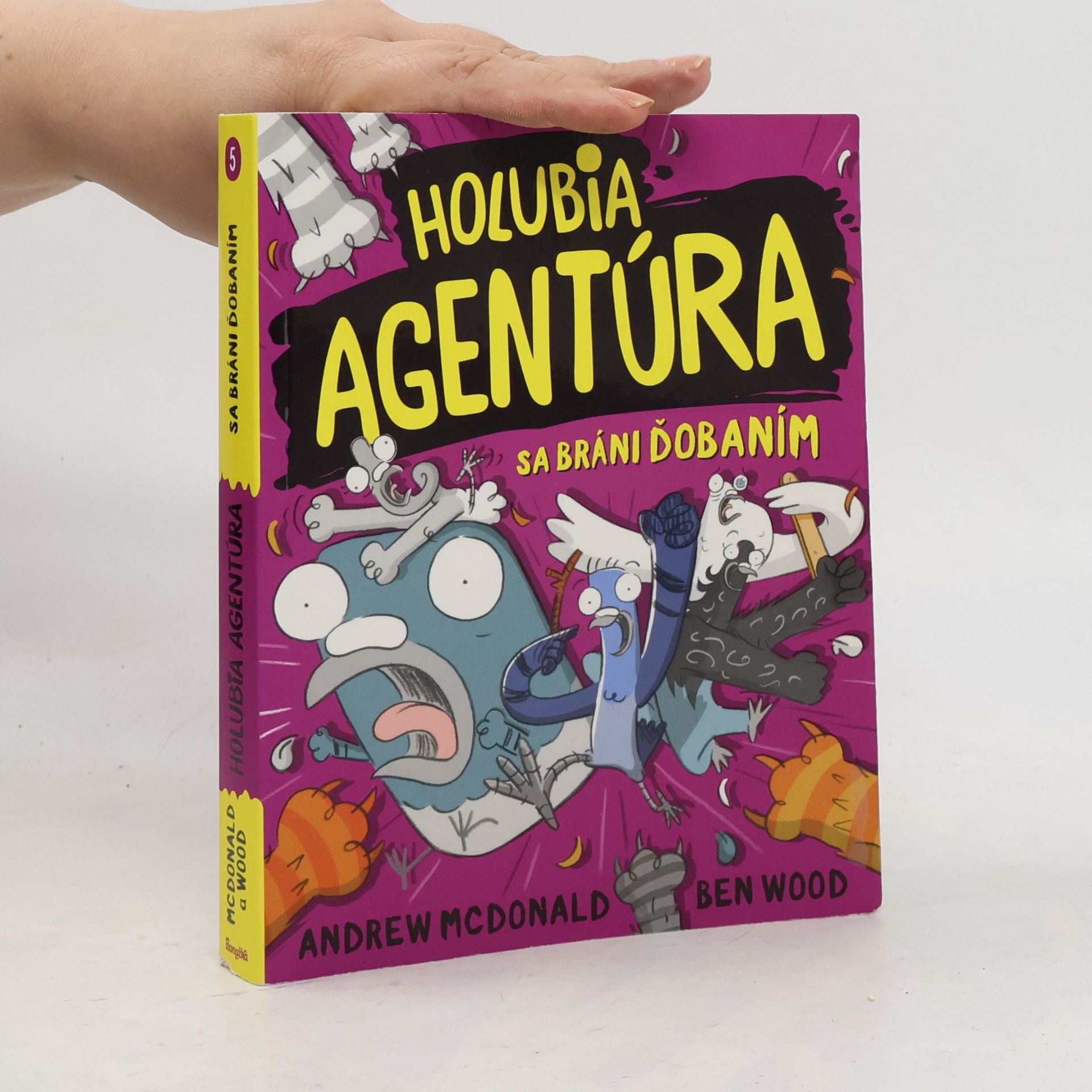Andrew McDonald Holubia agentúra sa bráni ďobaním