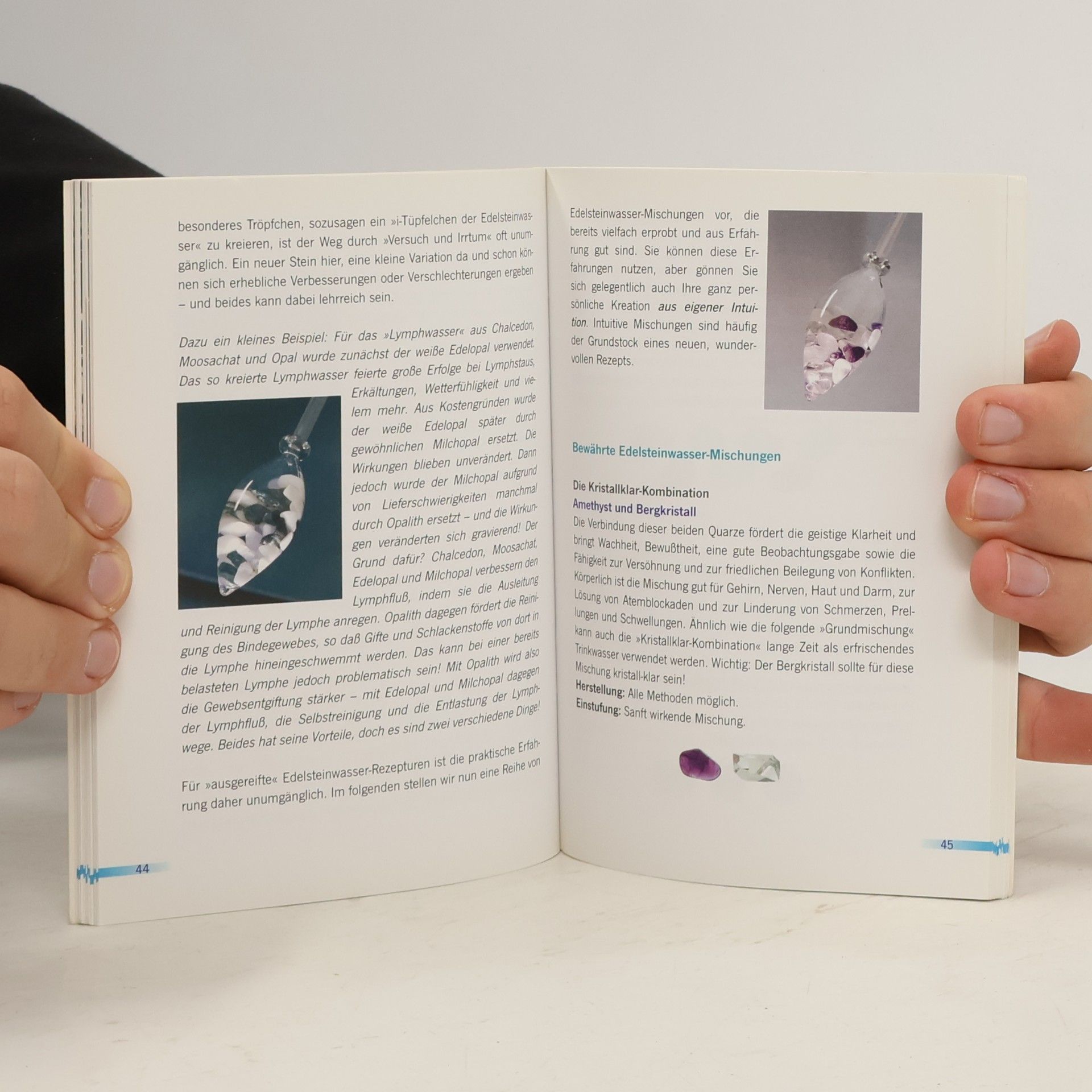 Michael Gienger Wassersteine : das Handbuch zum Edelsteinwasser ; 100 Steine in Wirkung und Anwendung