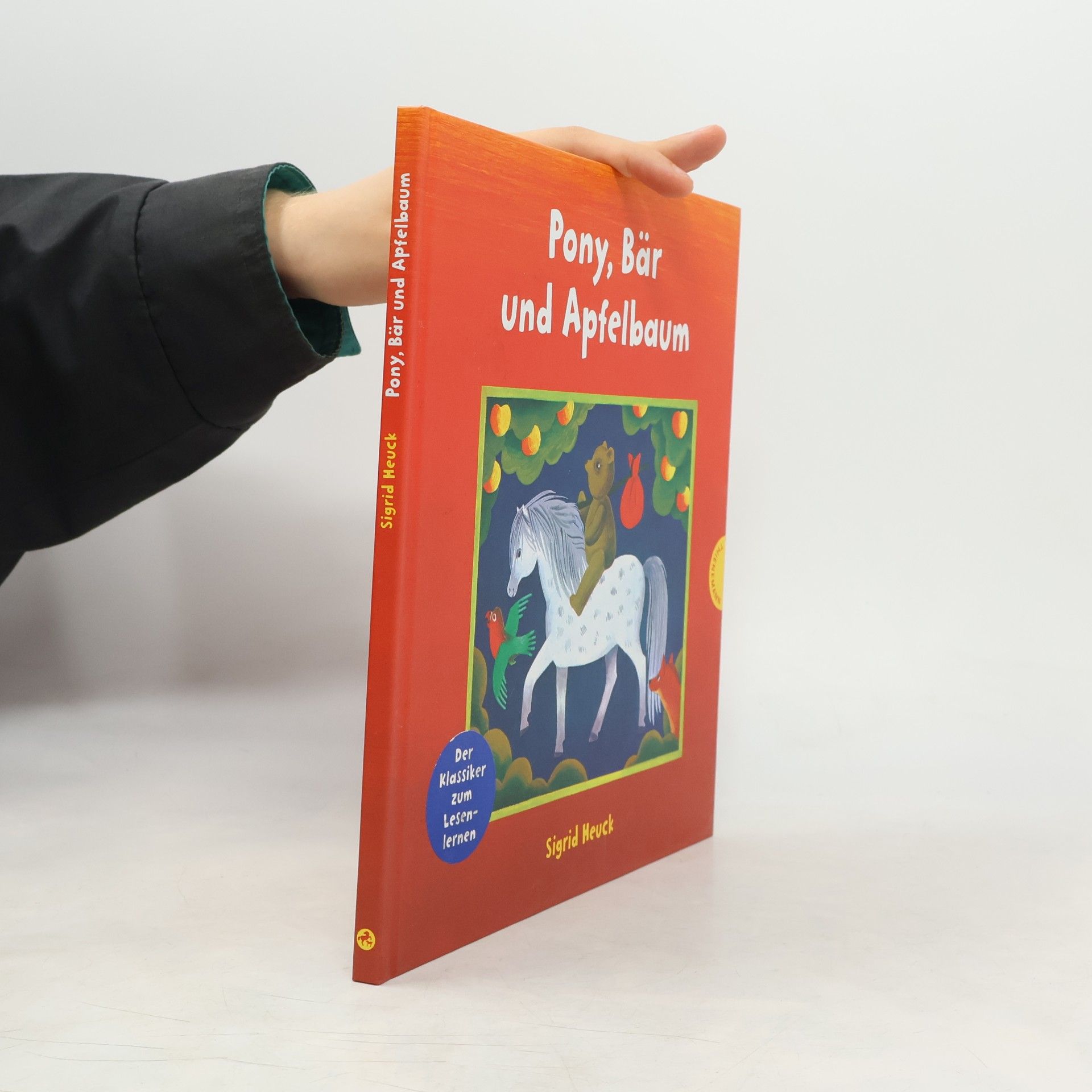 Sigrid Heuck Pony, Bär und Apfelbaum
