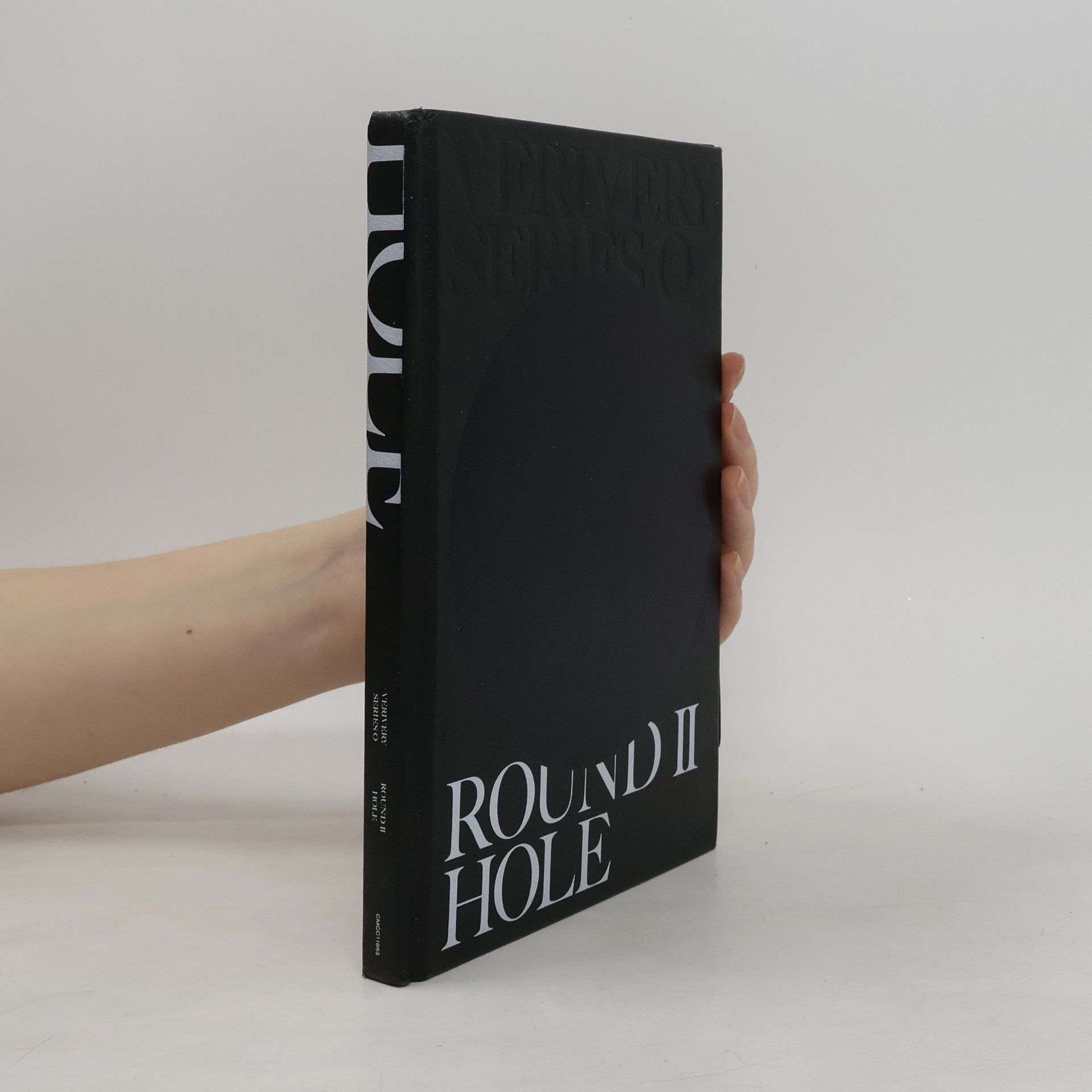 Various authors ROUND II HOLE