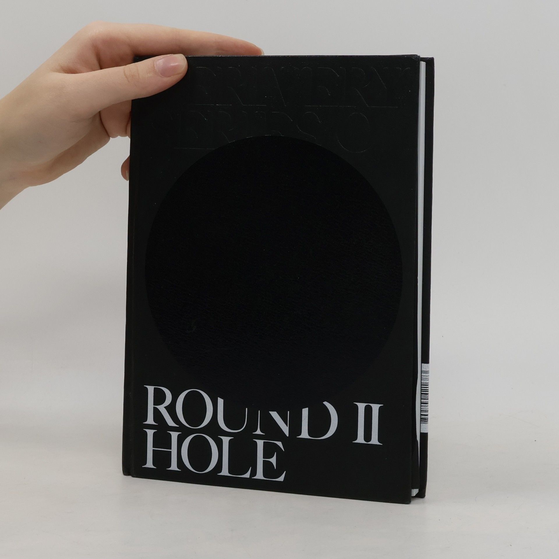 Various authors ROUND II HOLE