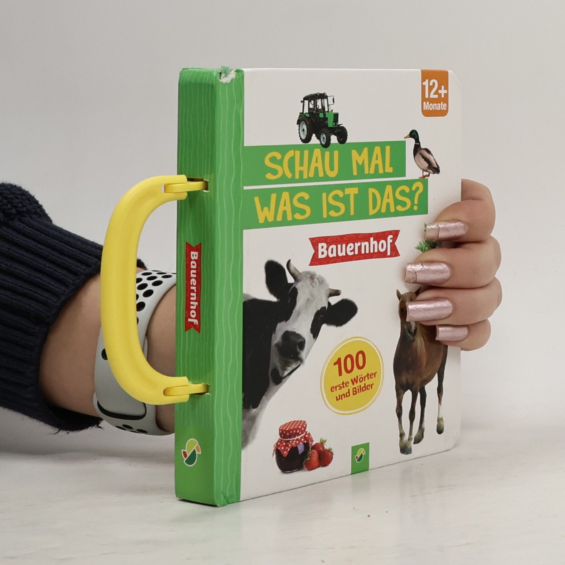 Kolektiv autorů Podívej! Co to je ? : Život na statku