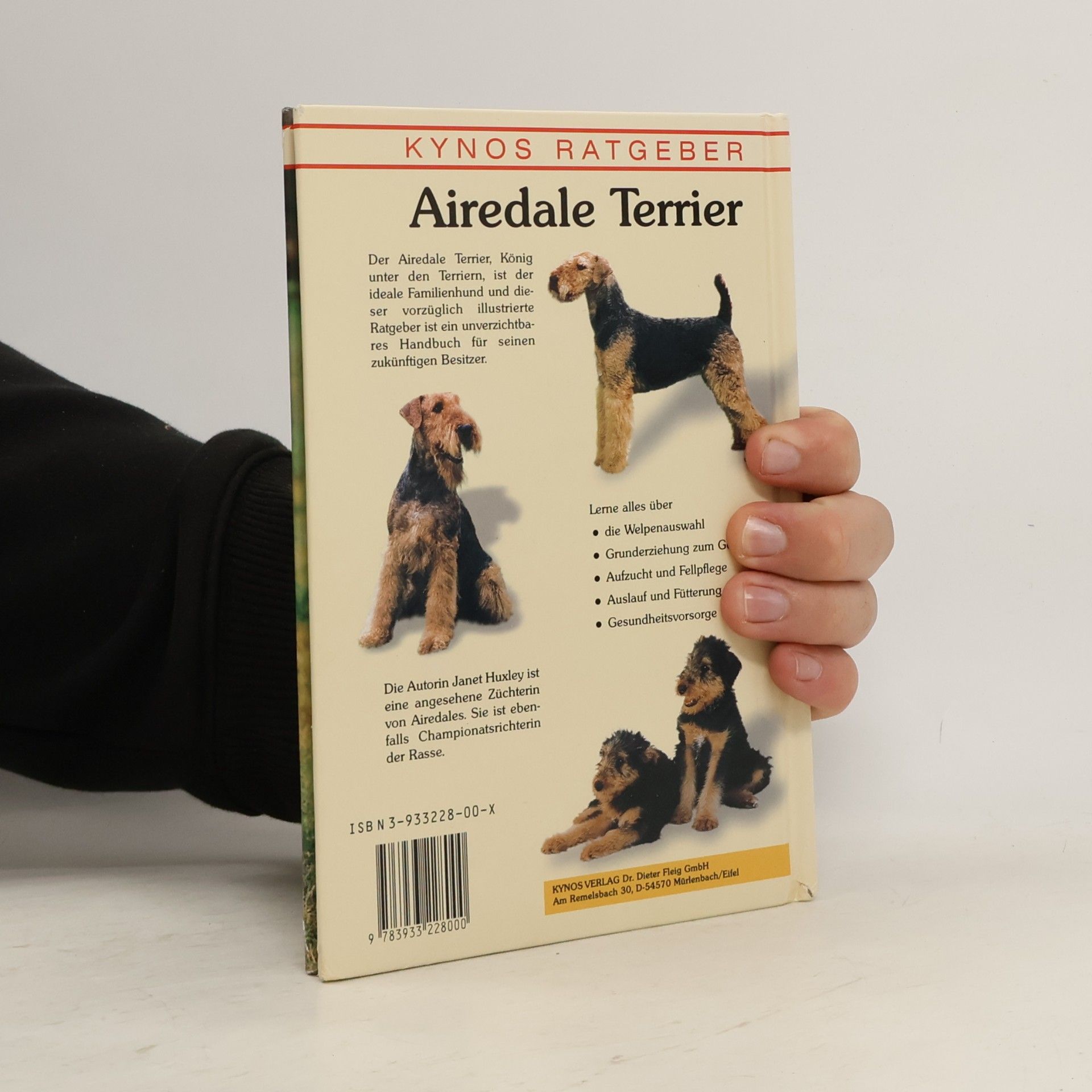 Janet Huxley Airedale-Terrier