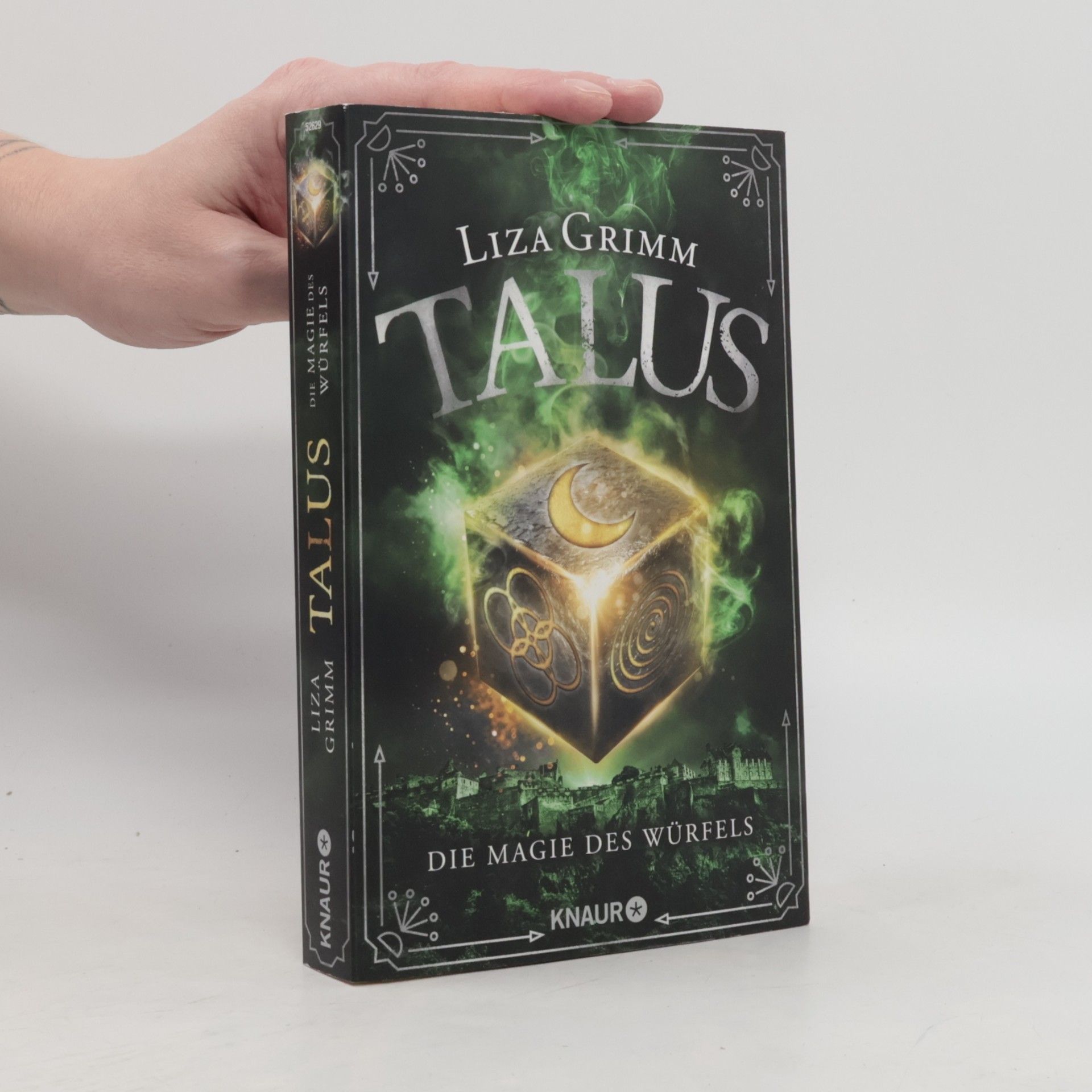 Liza Grimm Talus. Die Magie des Würfels