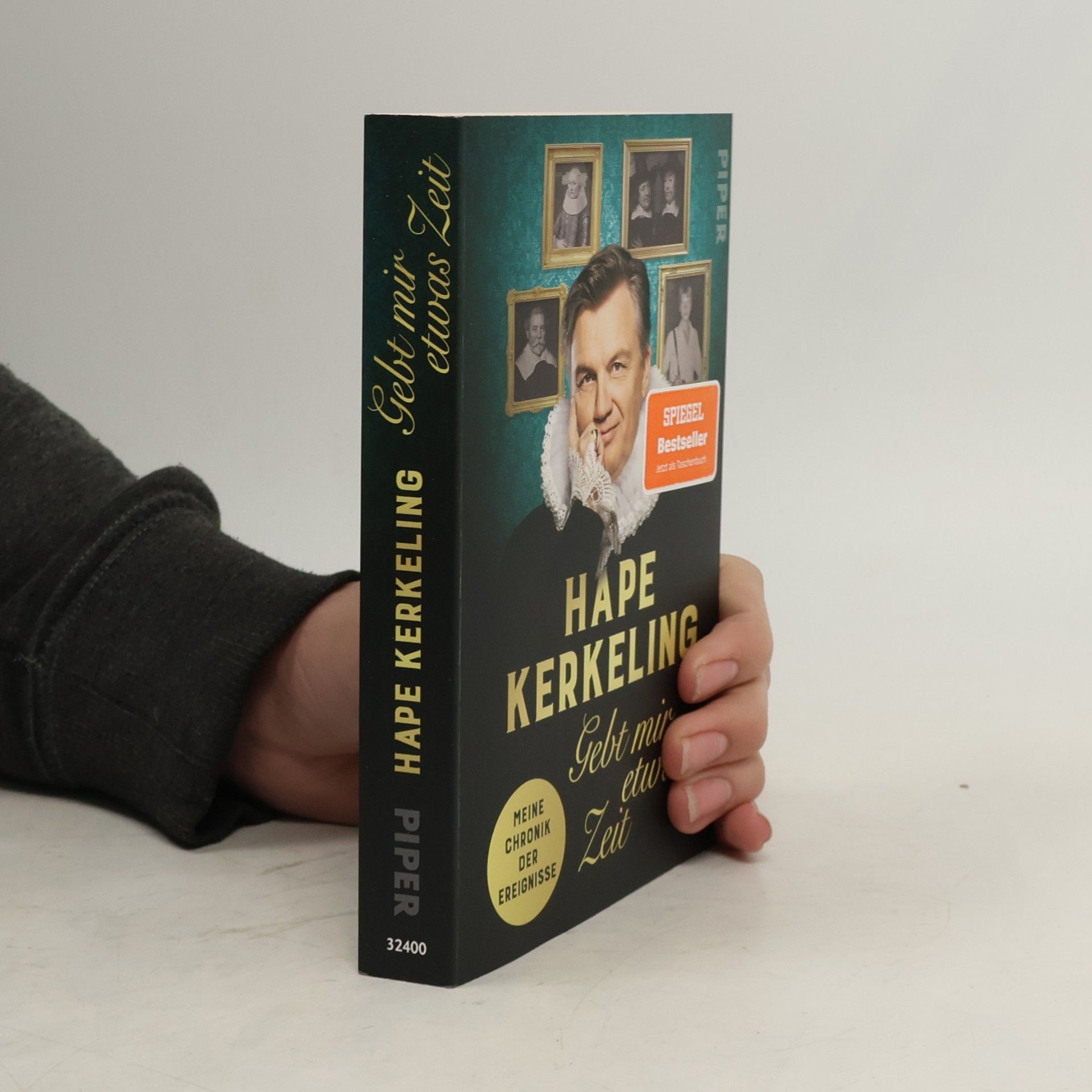 Gebt mir etwas Zeit: Meine Chronik der Ereignisse | Hape Kerkeling über seinen Lebensweg und die bewegte Geschichte seiner Familie. Der #1-SPIEGEL-Bestseller jetzt im Taschenbuch