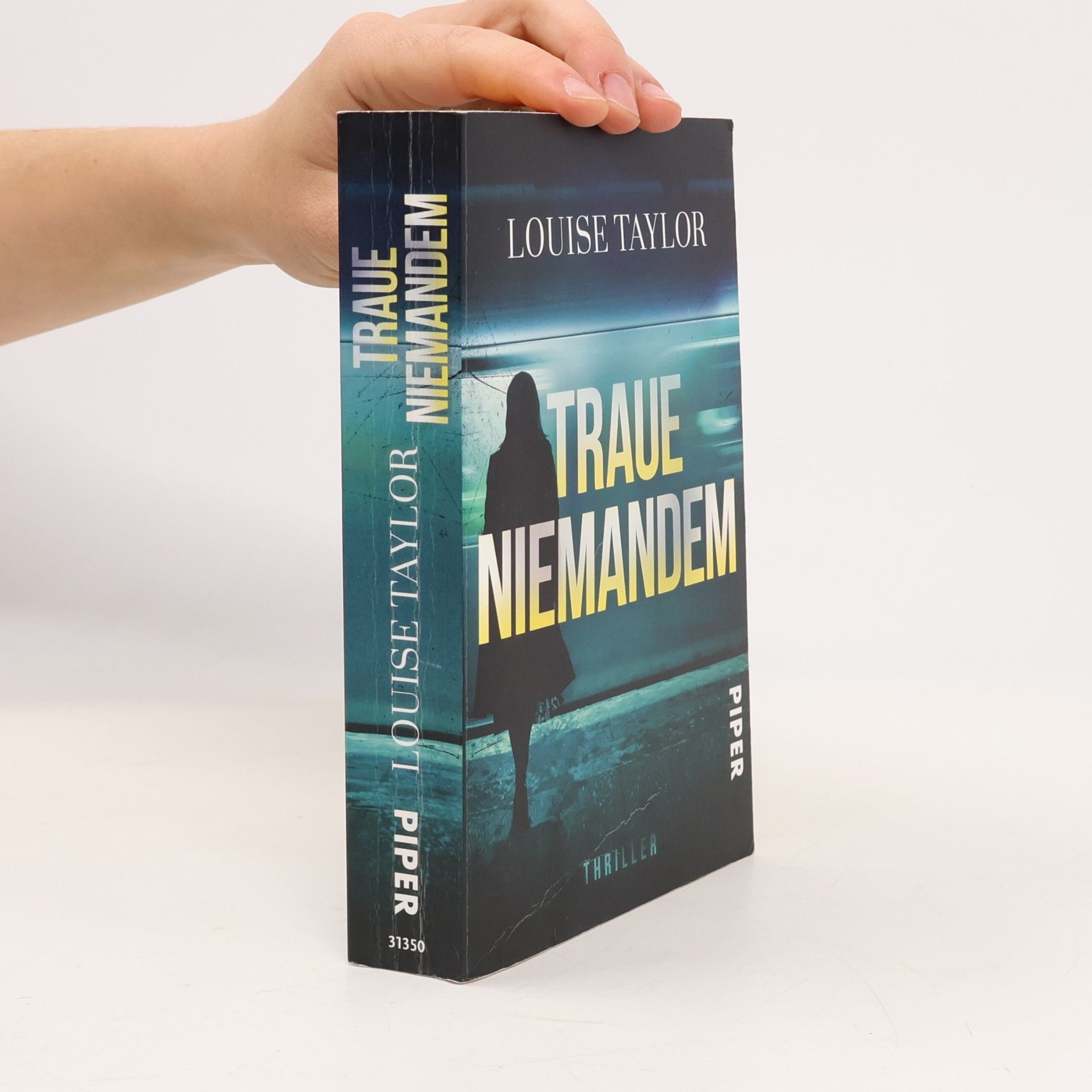 Traue niemandem