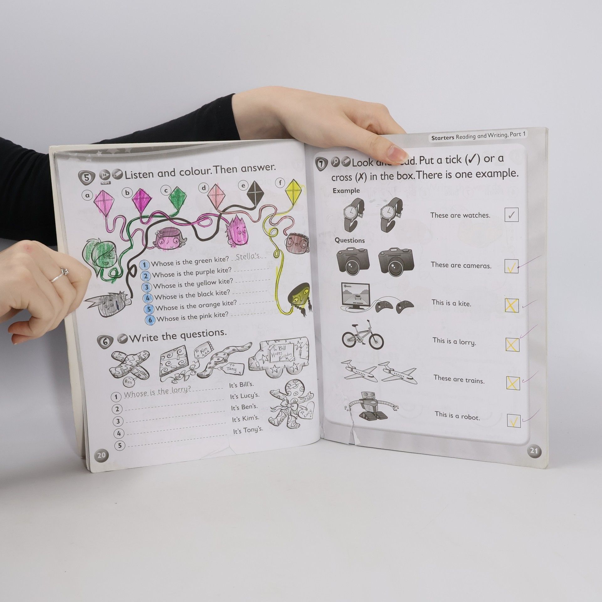 Caroline Nixon Kid's Box 2 Activity book