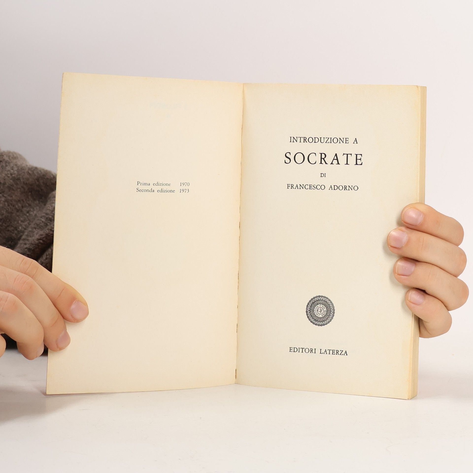 Francesco Adorno Introduzione a SOCRATE