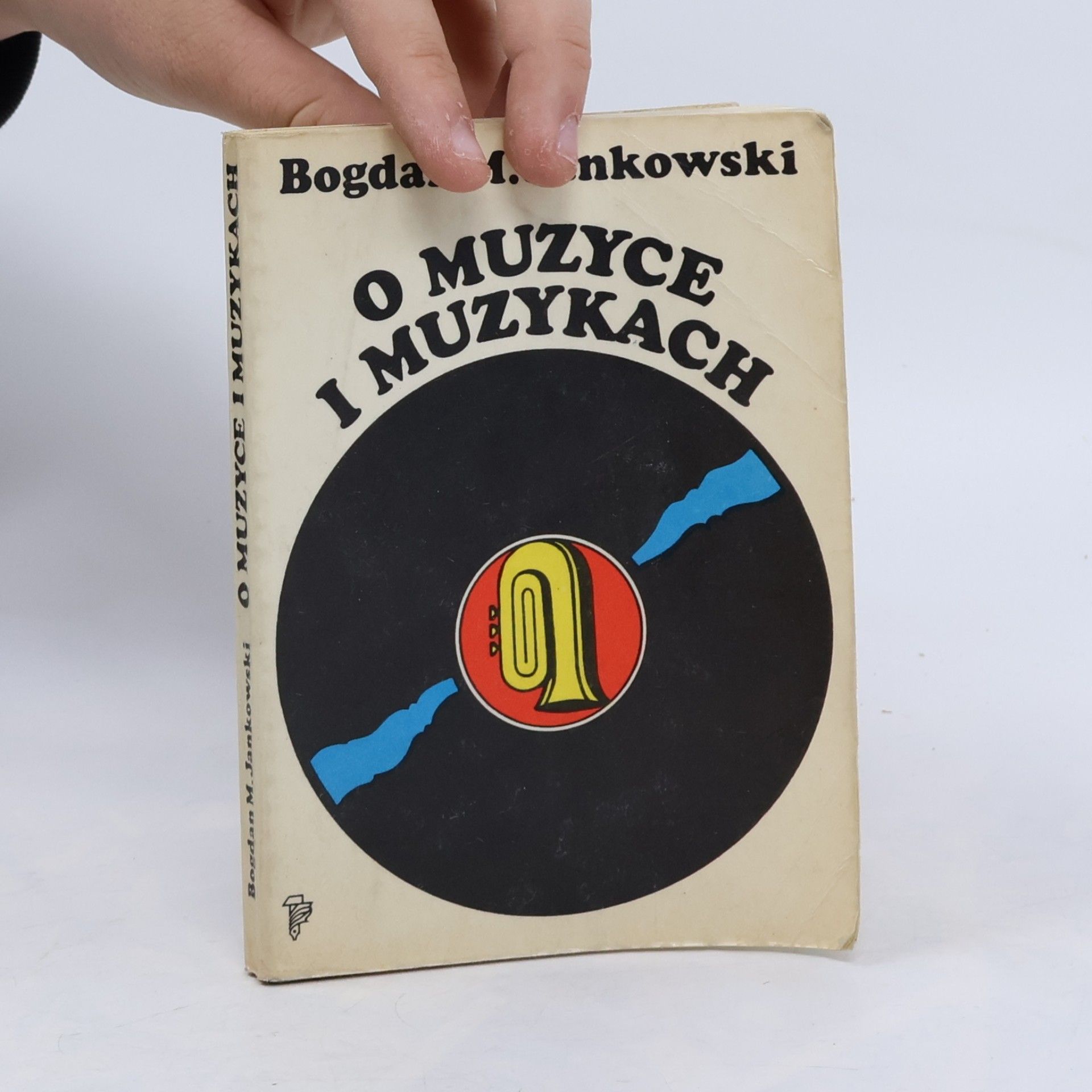 O MUZYCE I MUZYKACH