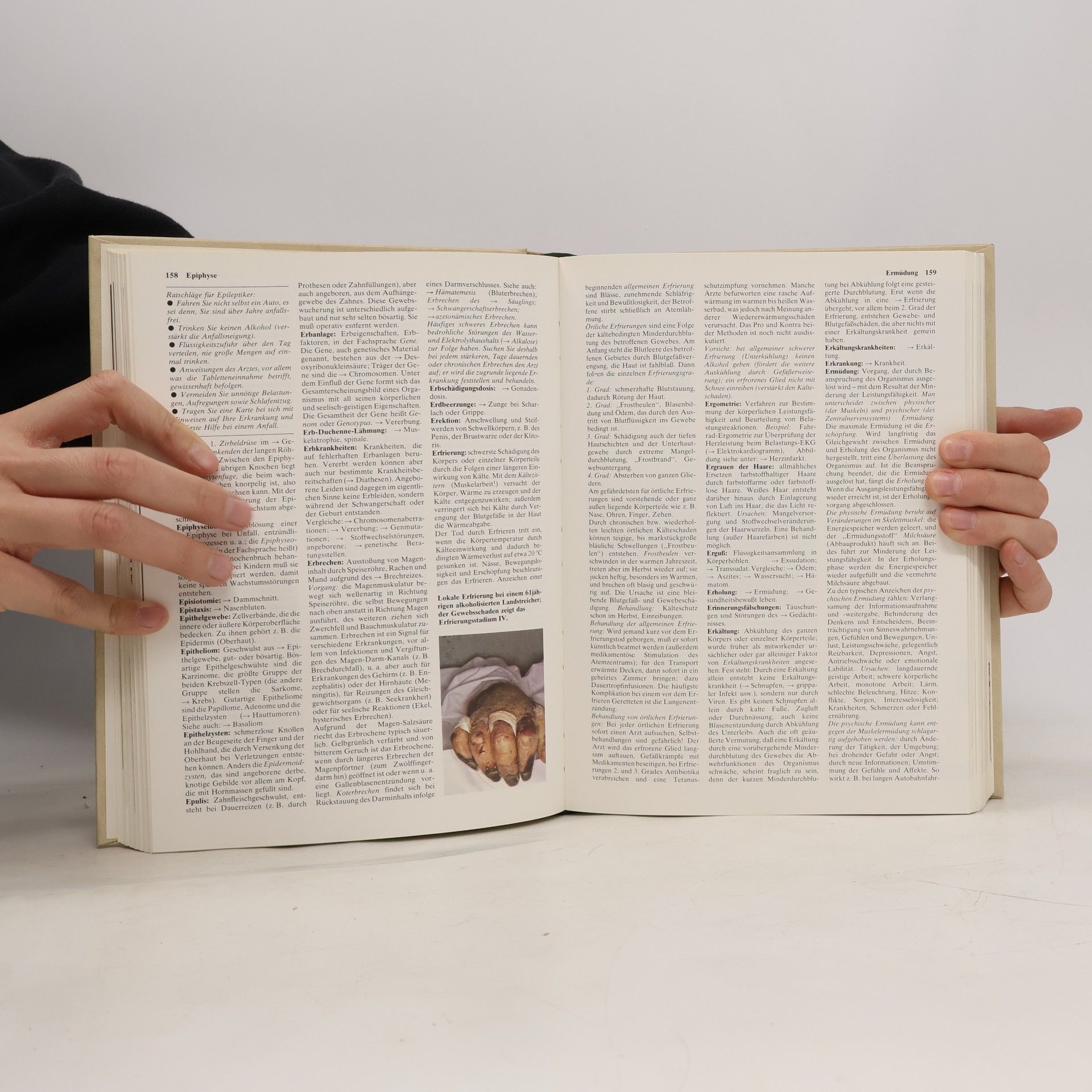Various authors Gesundheit von A bis Z