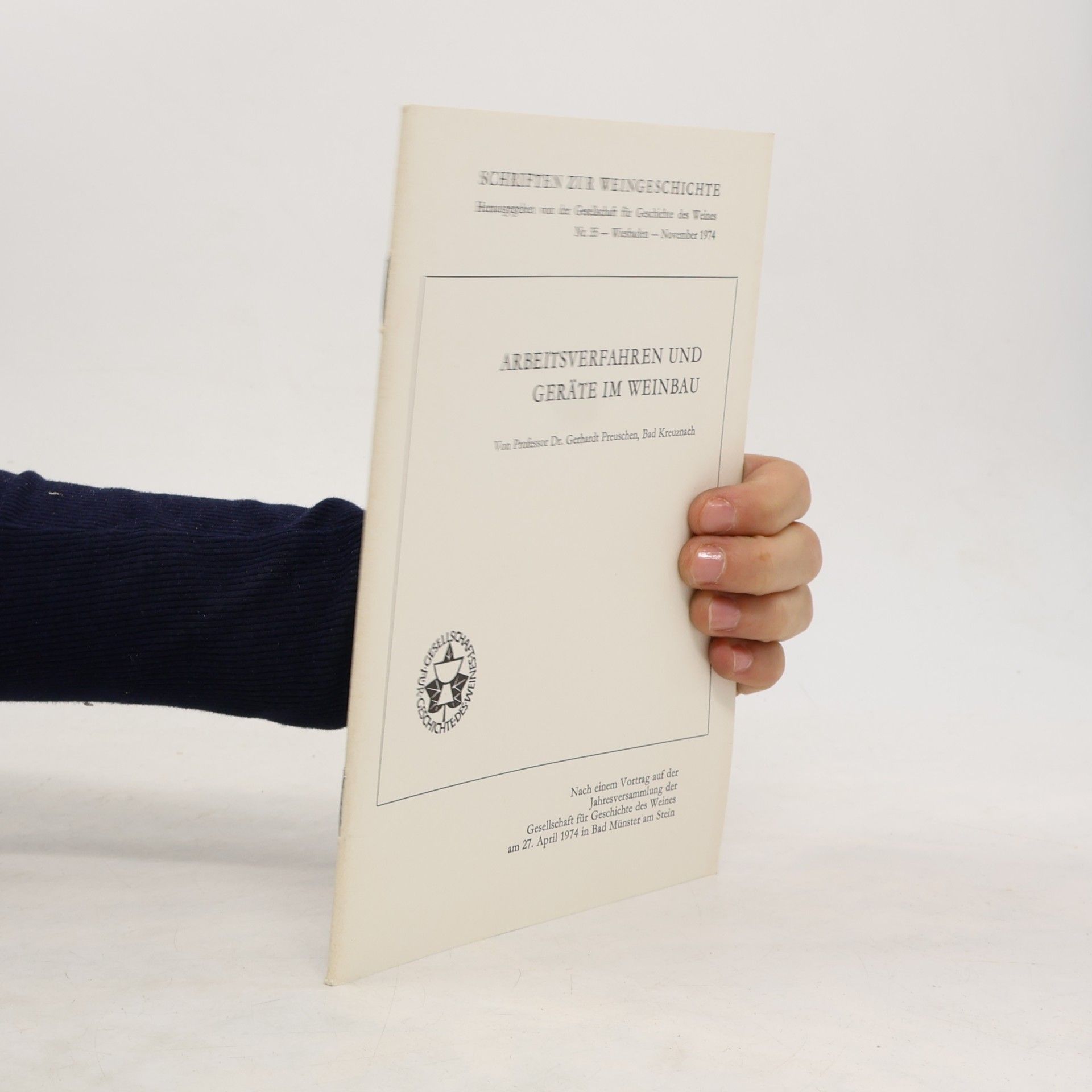 Arbeitsverfahren und geräte im weinbau