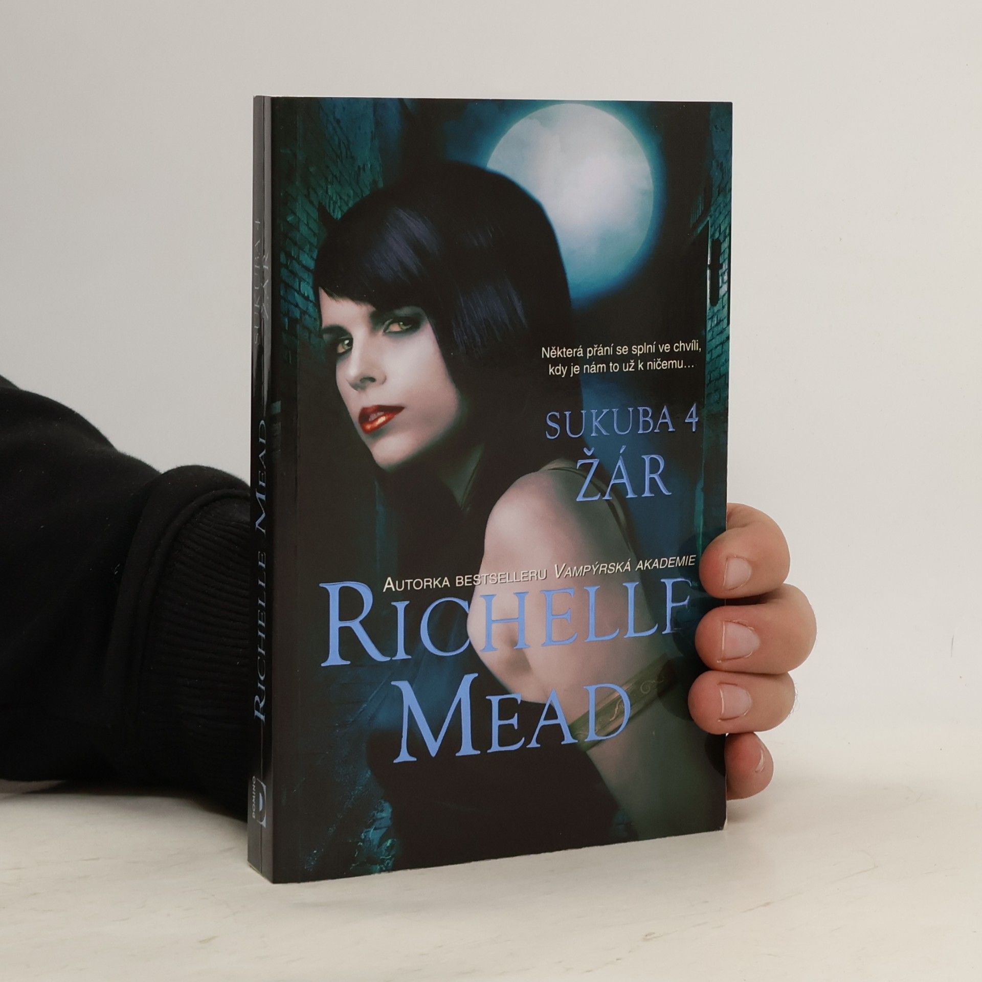 Richelle Mead Sukuba 4 - Žár