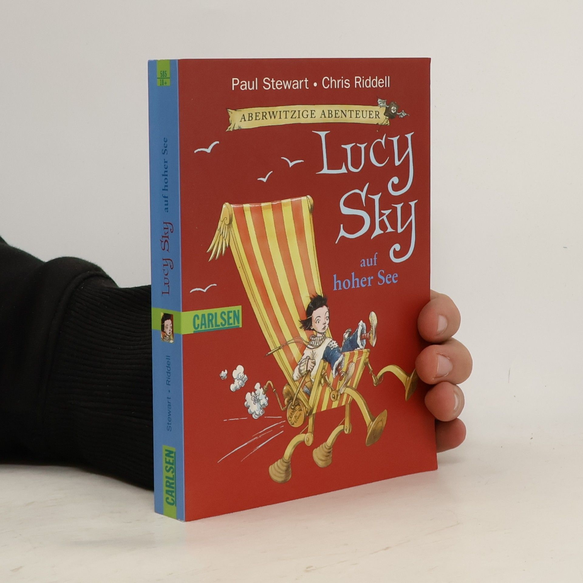 Lucy Sky auf hoher See