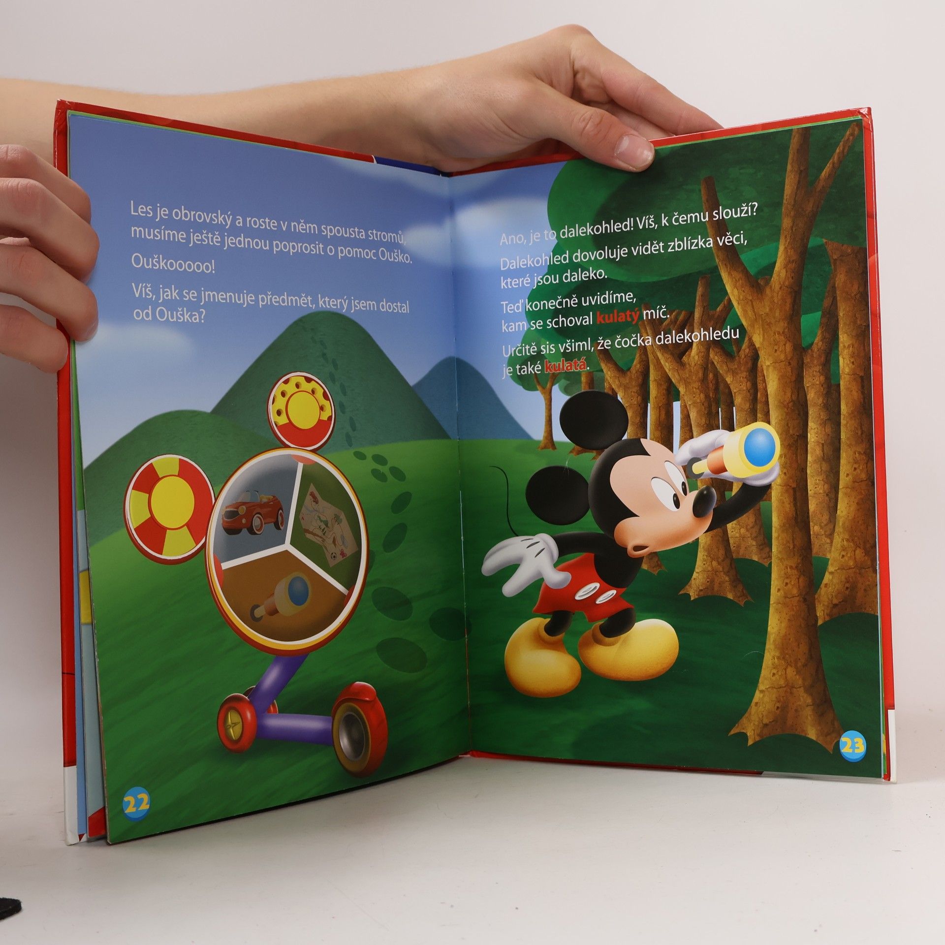 Auteurscollectief Mickeyho Klubík 1. Kulatý!