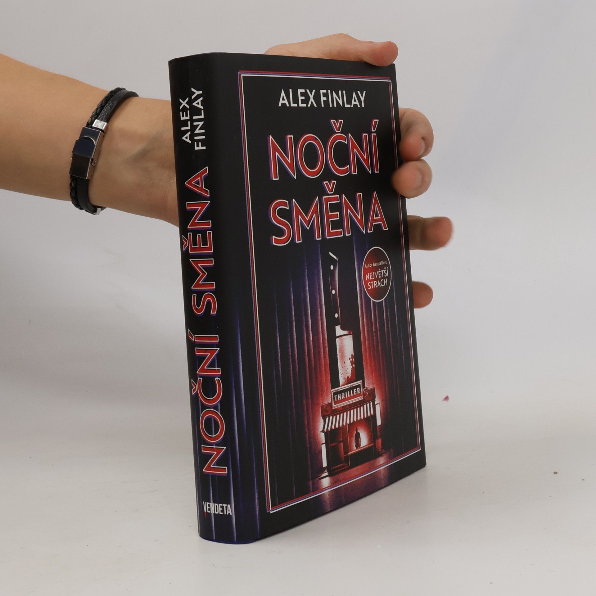 Anthony J. Franze Noční směna