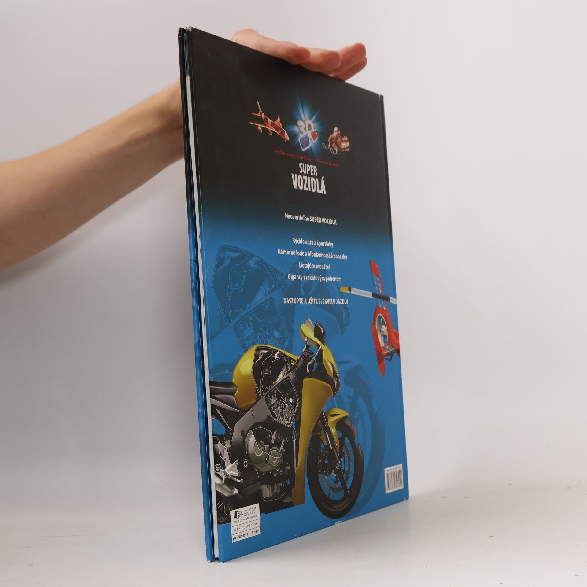 Kolektív autorov Super vozidlá: Veľká encyklopédia s 3D obrázkami