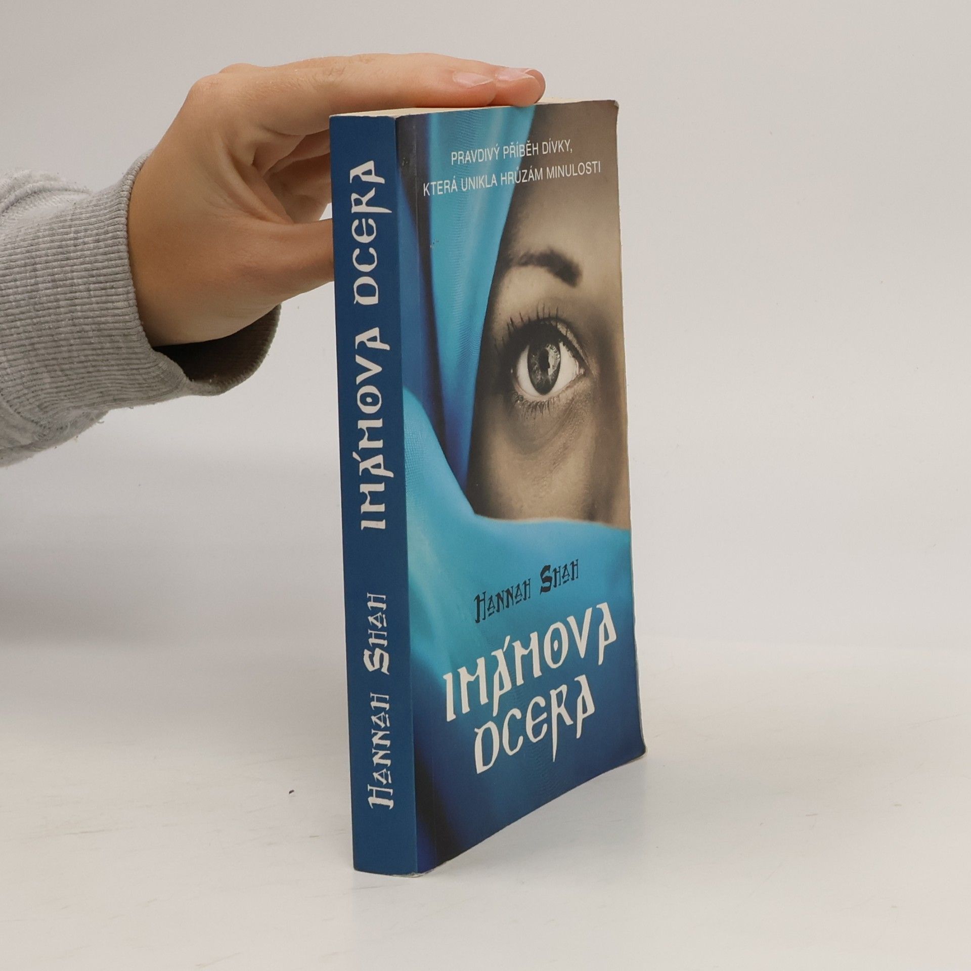 Hannah Shah Imámova dcera