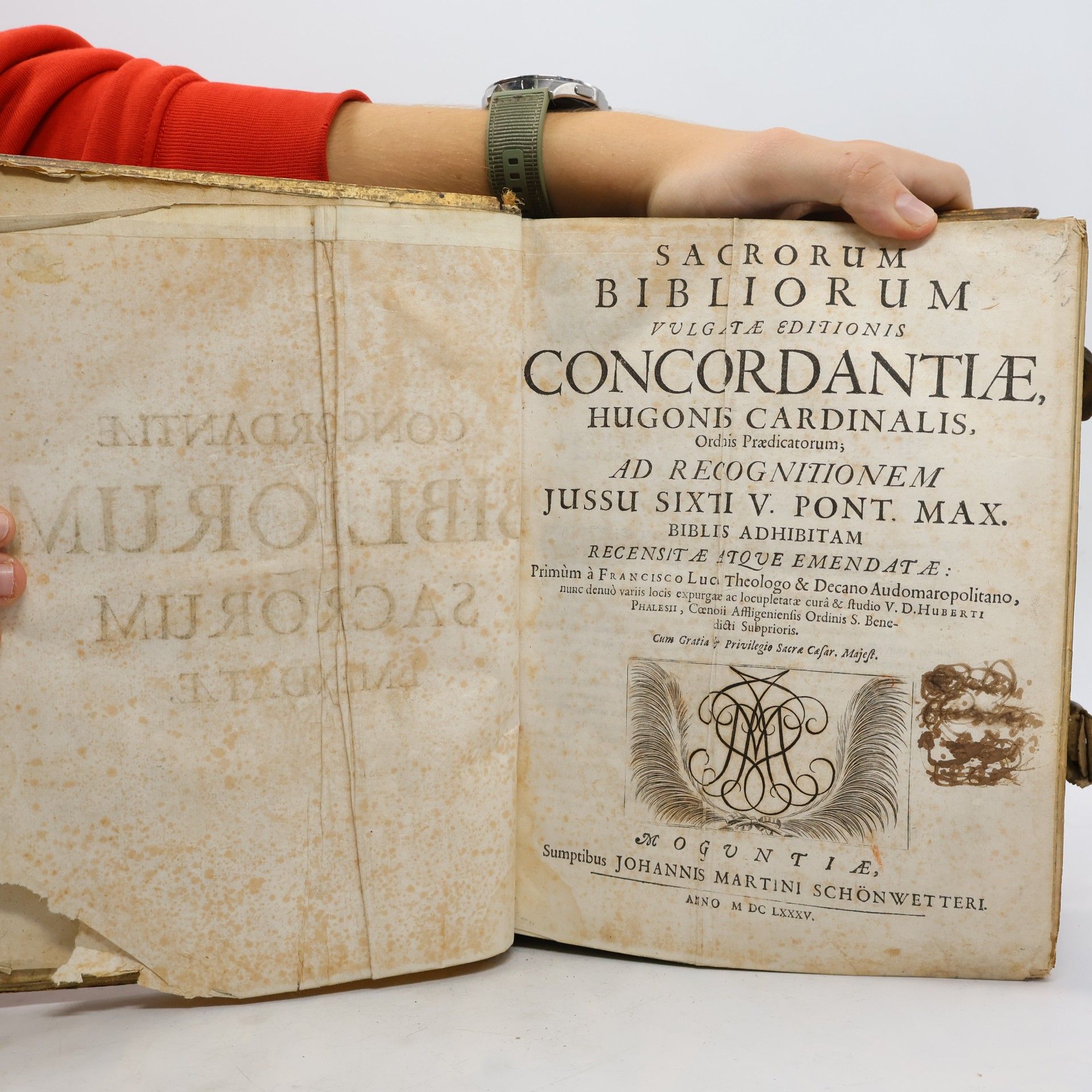 Hugone Cardinalis Oxford Bible