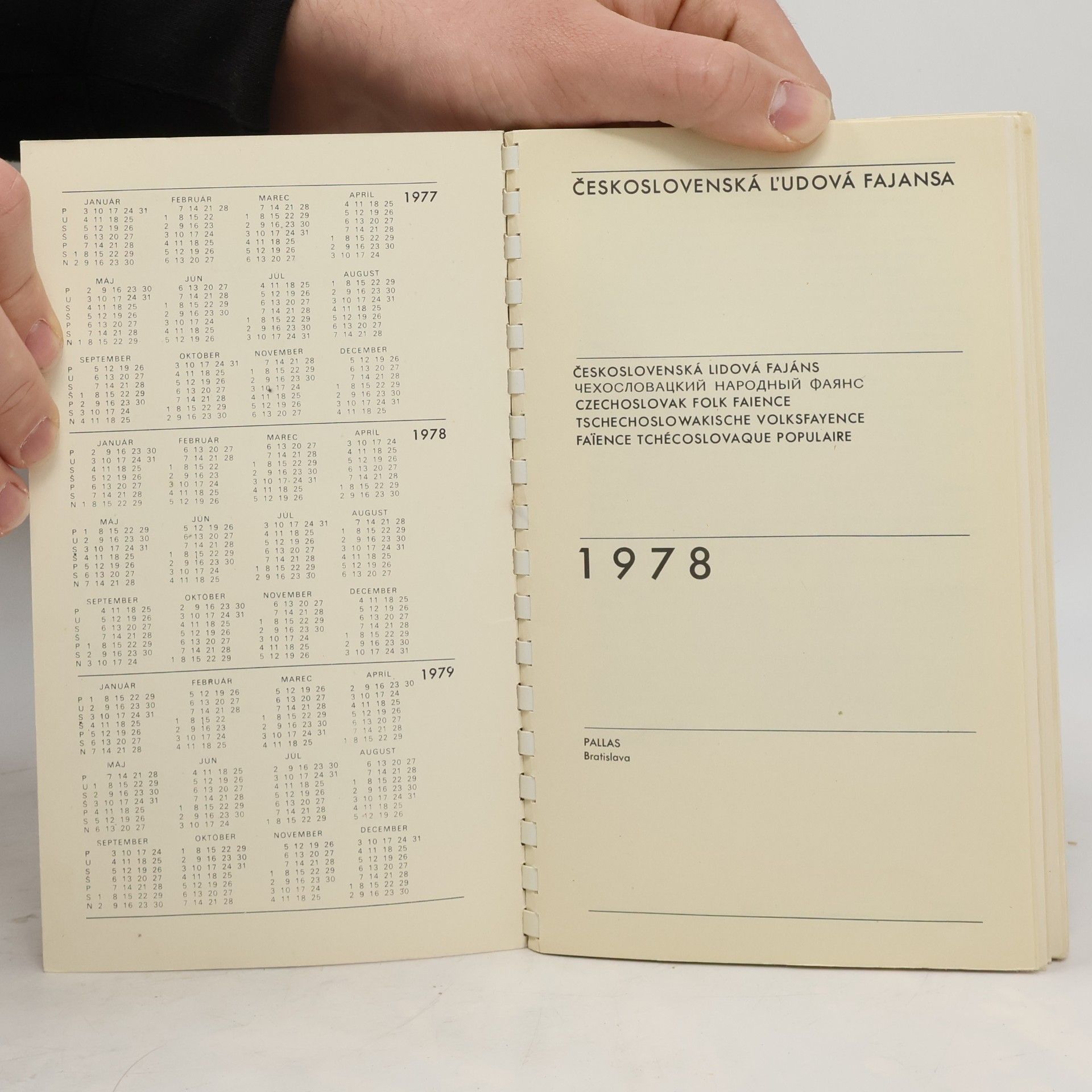 Various authors Československá ľudová fajansa