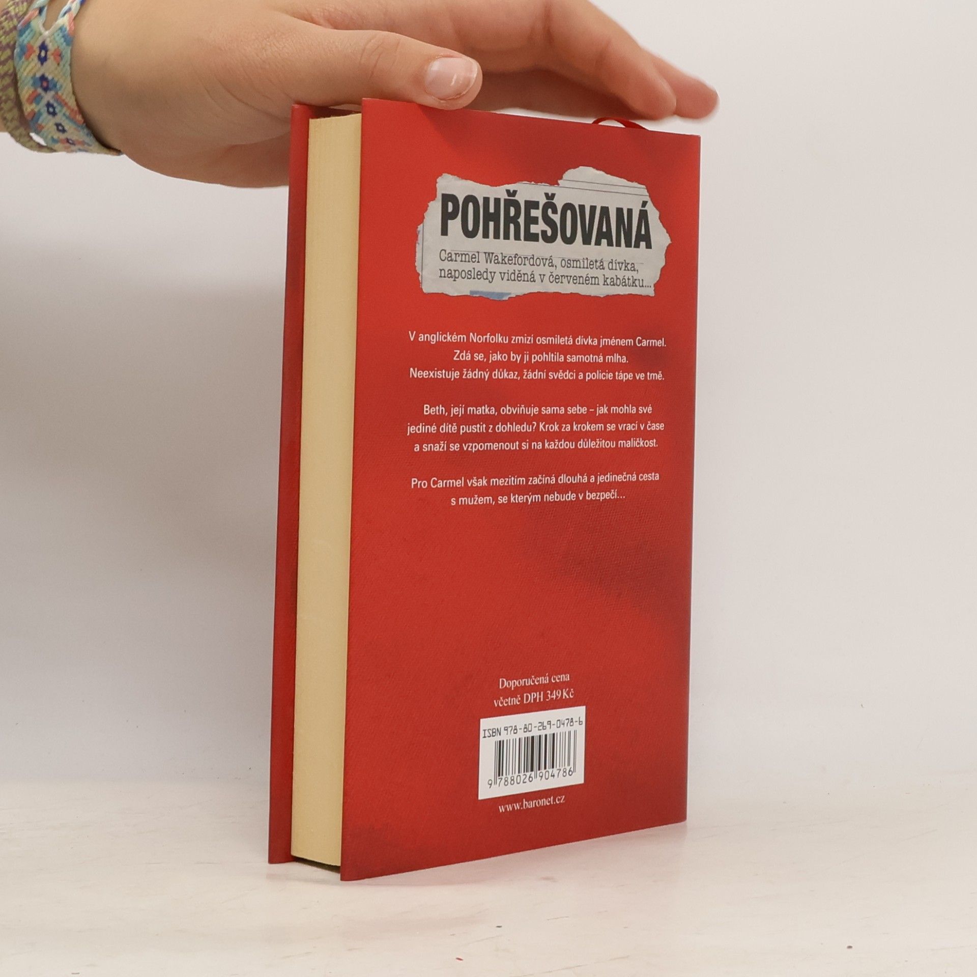 Kate Hamer Dívka v červeném kabátku