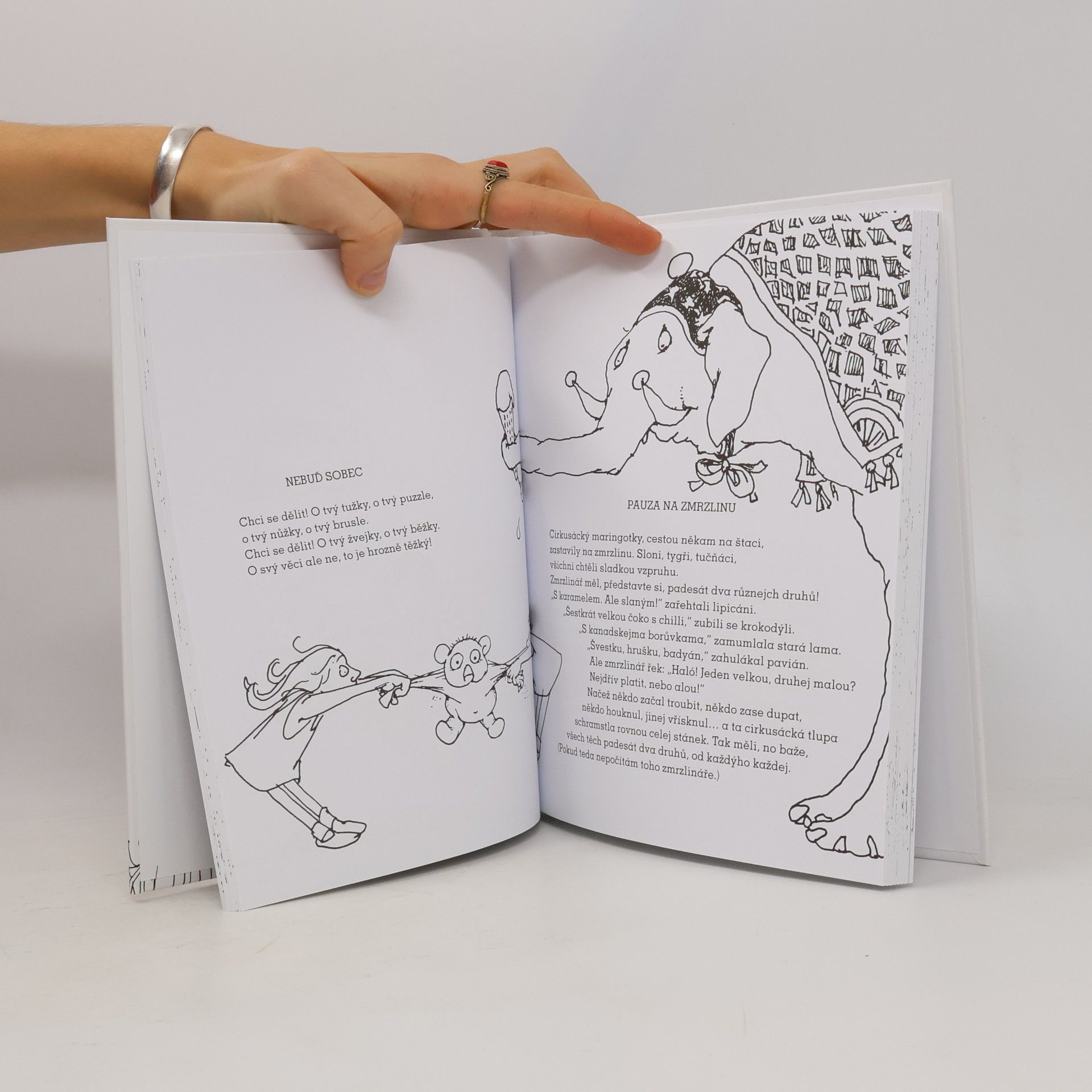 Shel Silverstein Když si šlápneš na tkaničku
